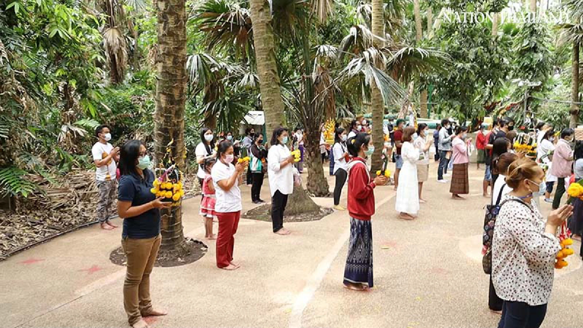 Tourists return in thousands as Udon Thani temple reopens