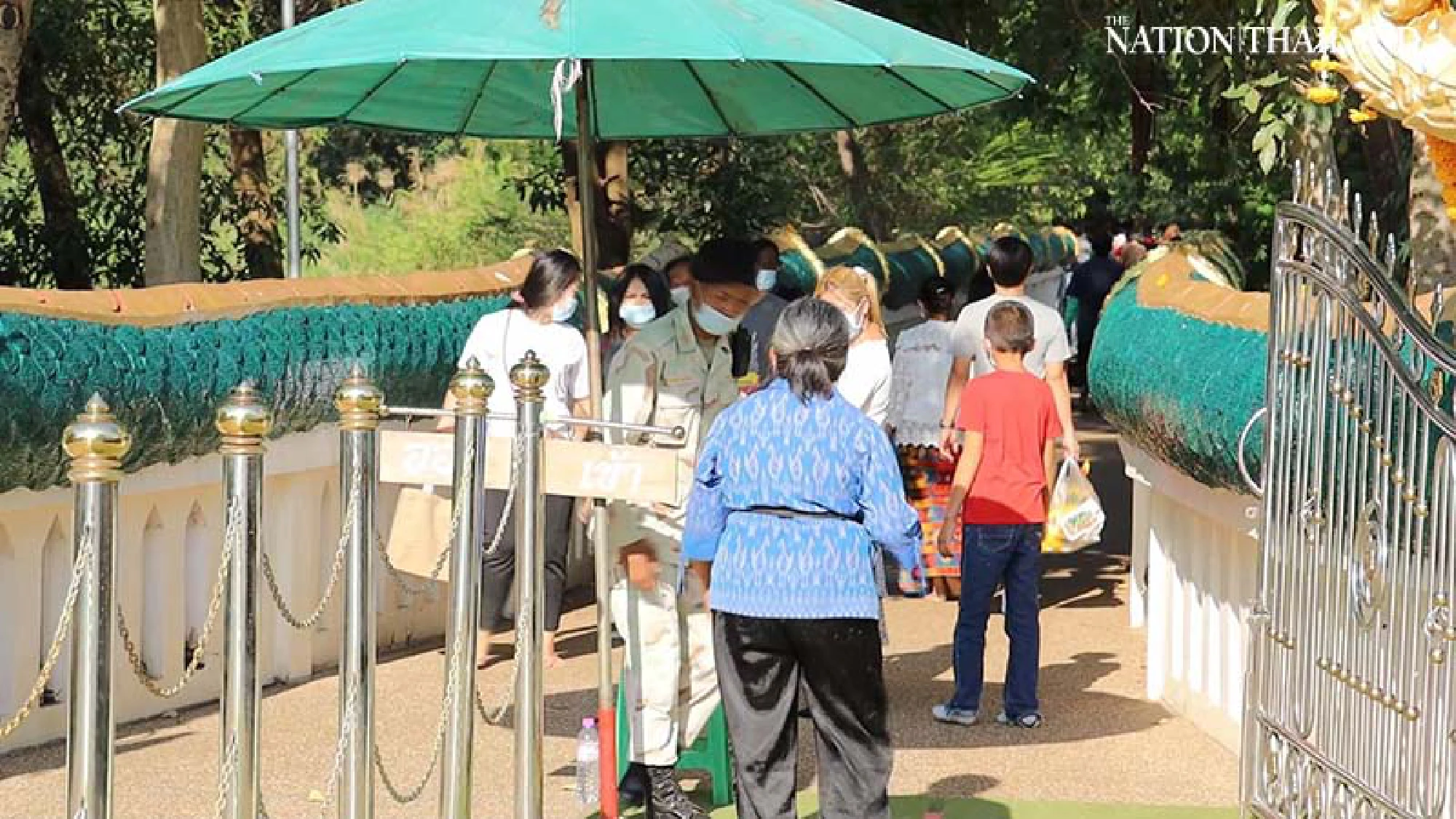 Tourists return in thousands as Udon Thani temple reopens