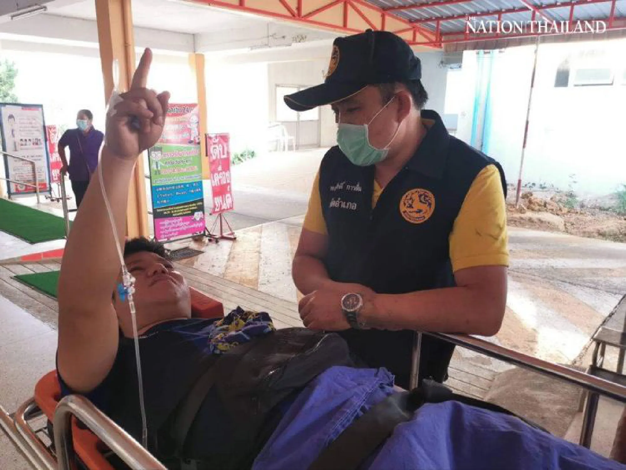 Man awarded for sustaining injuries while putting out Chiang Mai forest fire