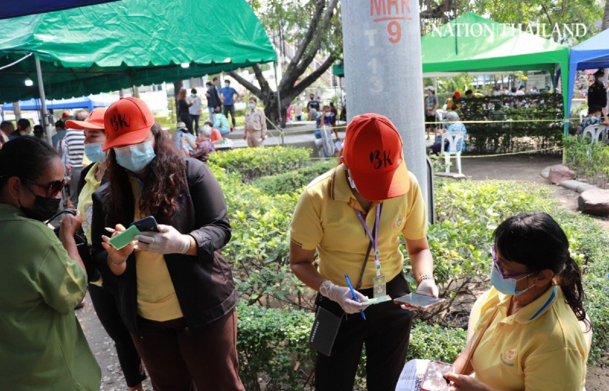 Bangkok testing goes into overdrive to contain Bang Khae Covid cluster