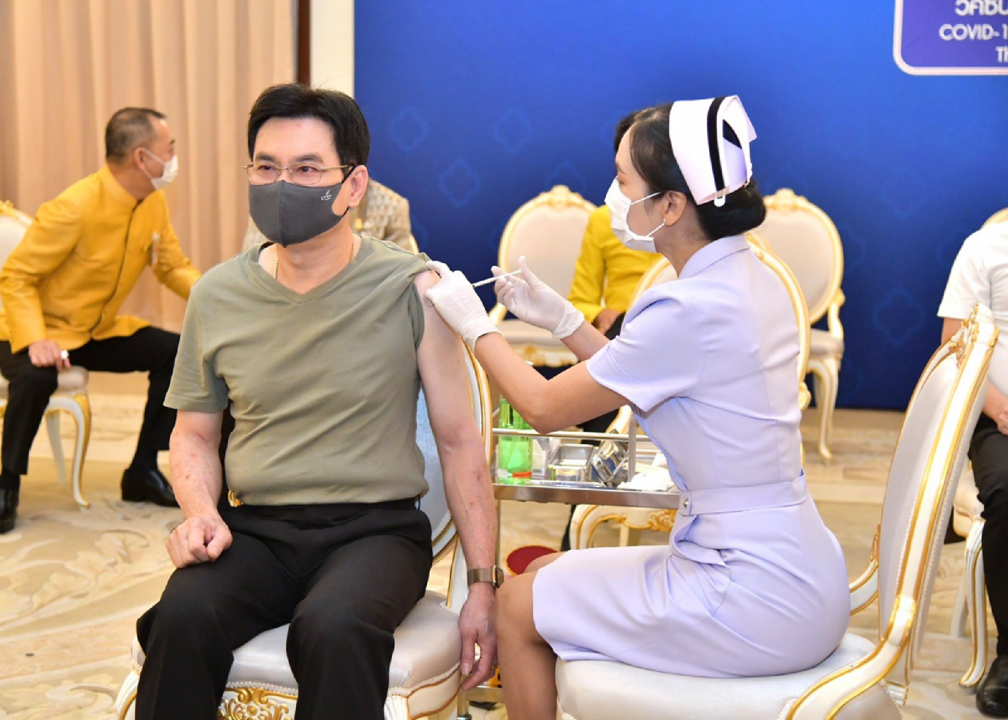 PM and 15 ministers get vaccinated before Cabinet meeting