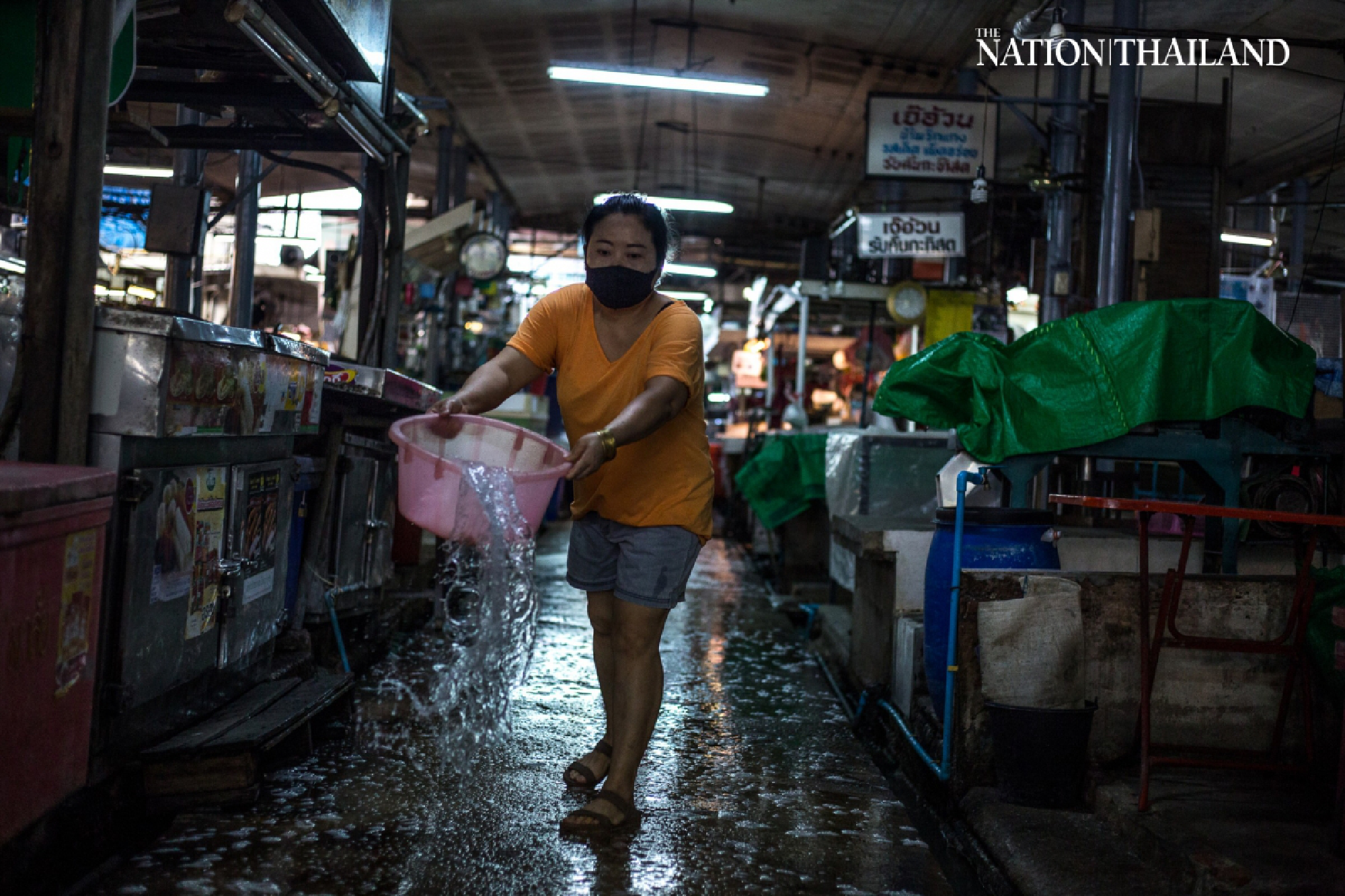 Cleaning-up operation at six Bangkok markets to contain Covid-19 outbreak
