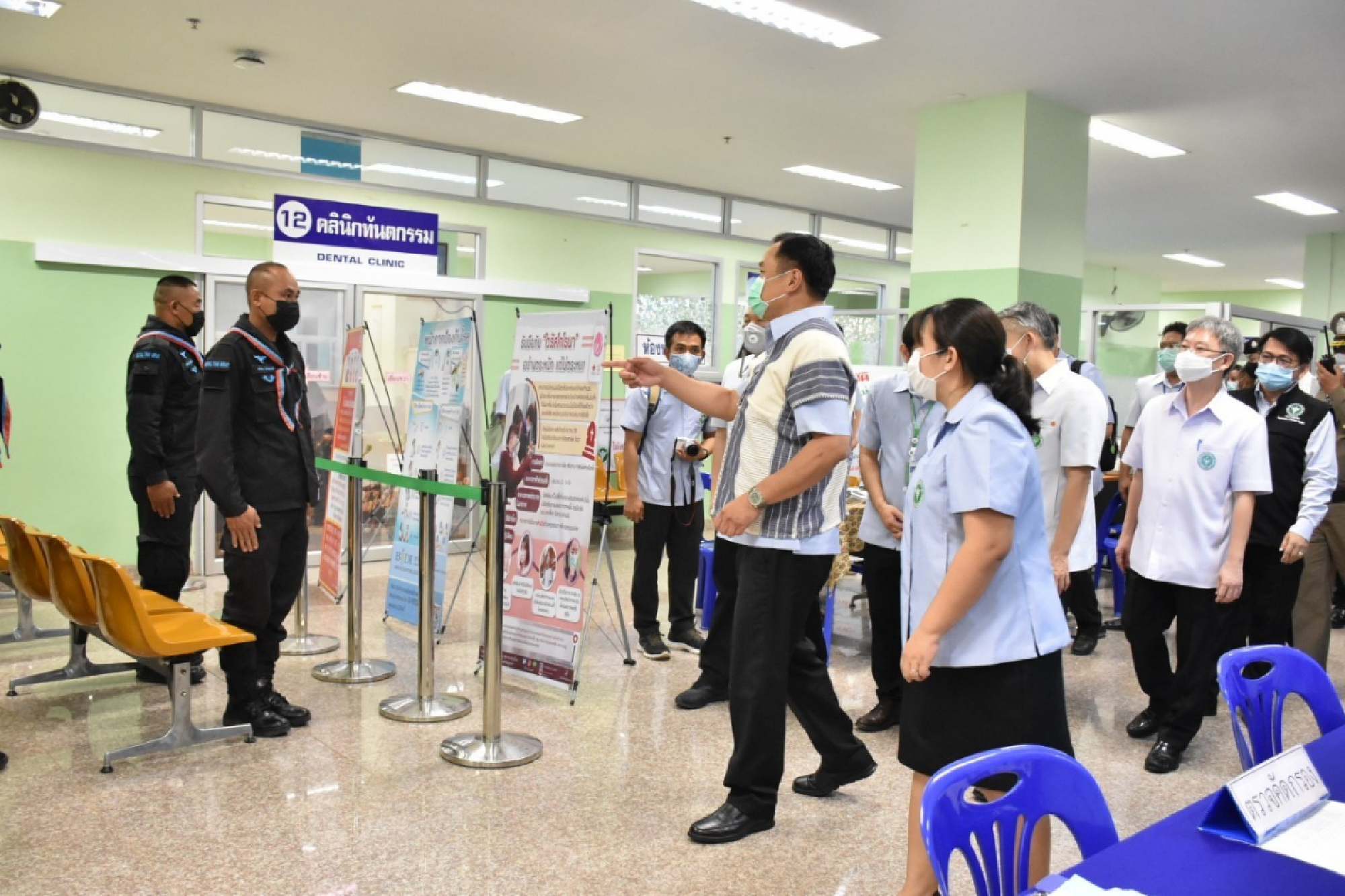 Vaccines delivered for Mae Hong Son public health and border patrol staff