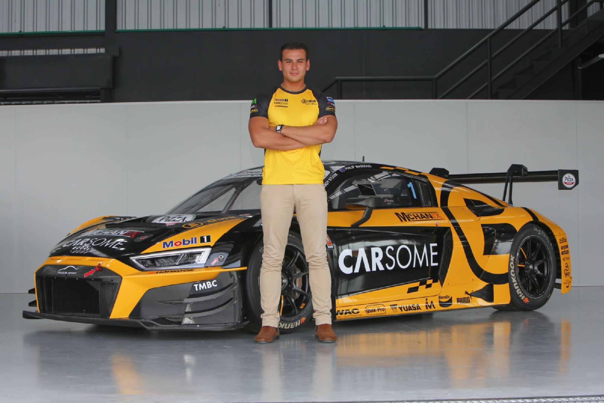 Thai supercar champ Sandy back in cockpit to defend title