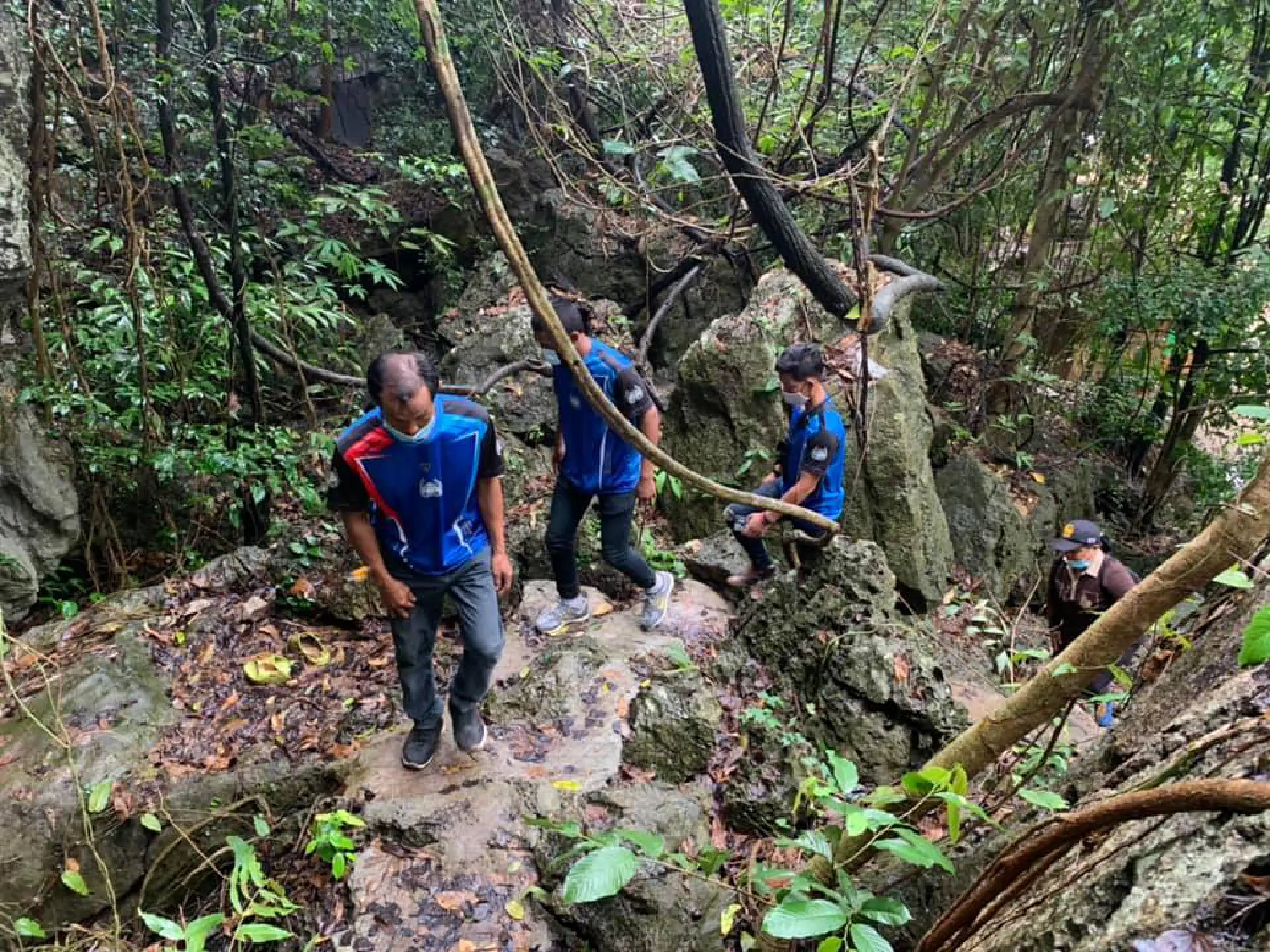 Photo: Facebook เอกกู้ภัยข่าวภาพ จุดเนินมะปรางพิษณุโลก