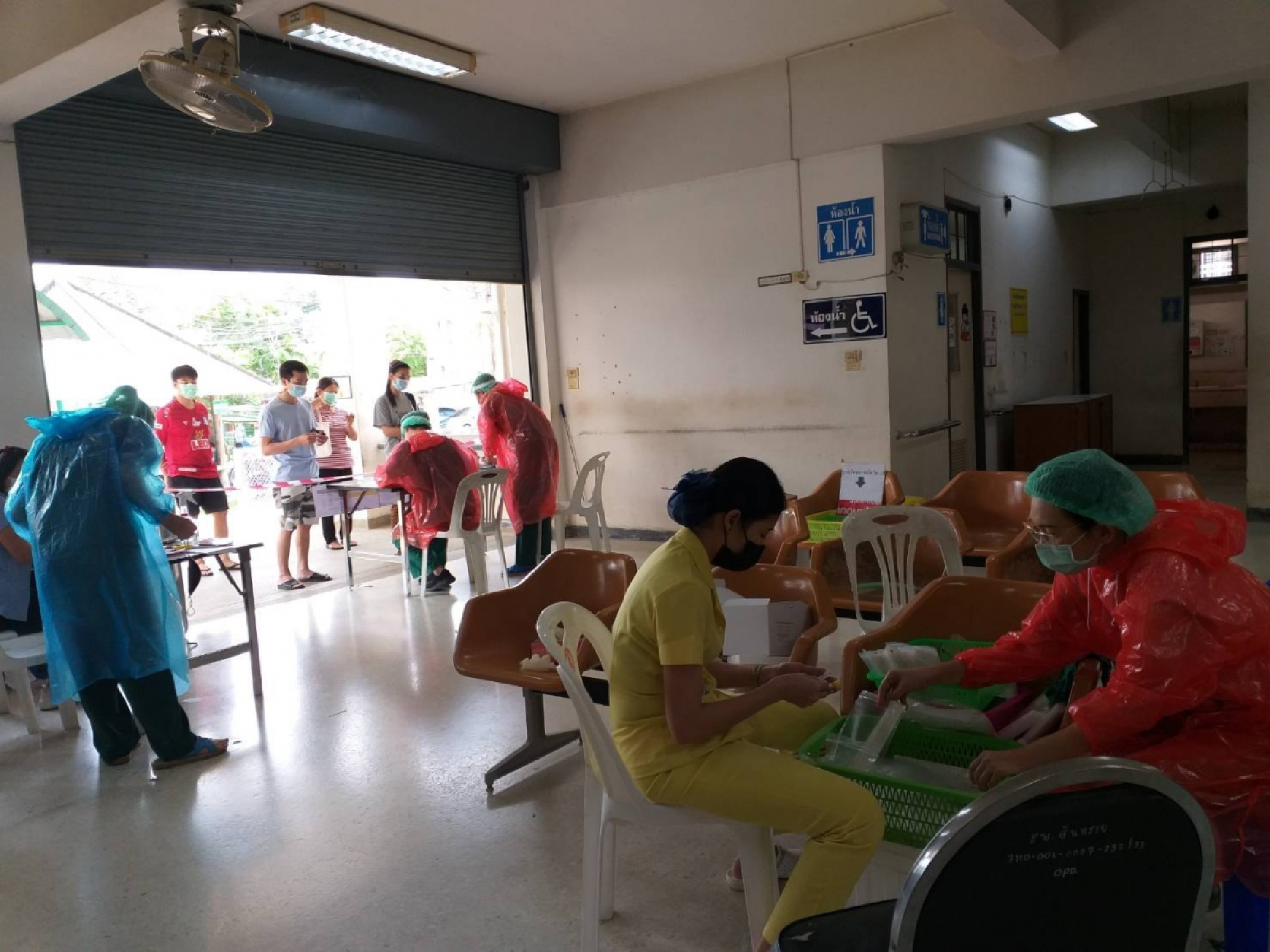 Chiang Mai hospital chief rallies exhausted troops for ‘biggest fight of their lives’