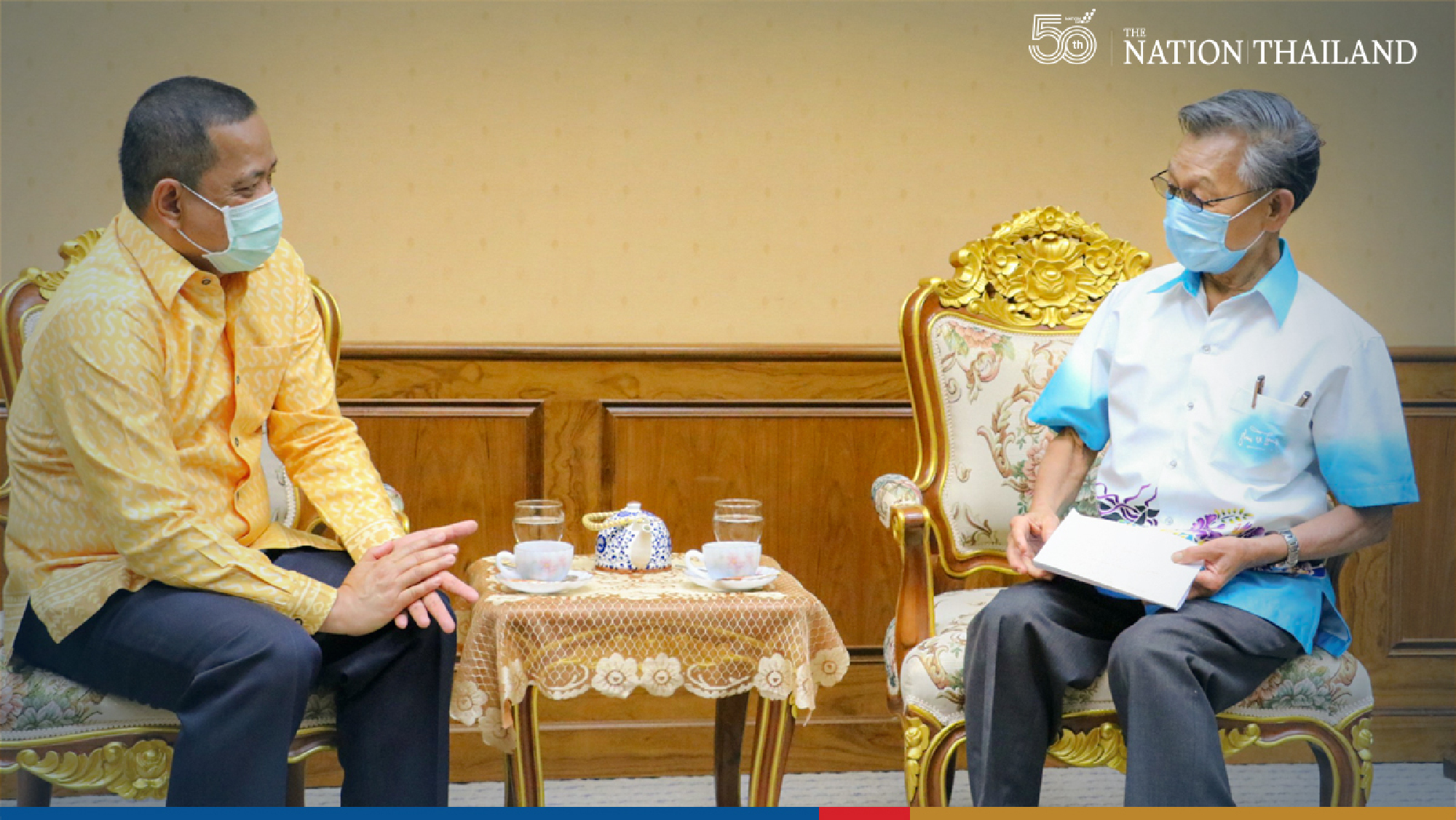 Chuan appeals to people to wear face mask, as he takes supplies to the South