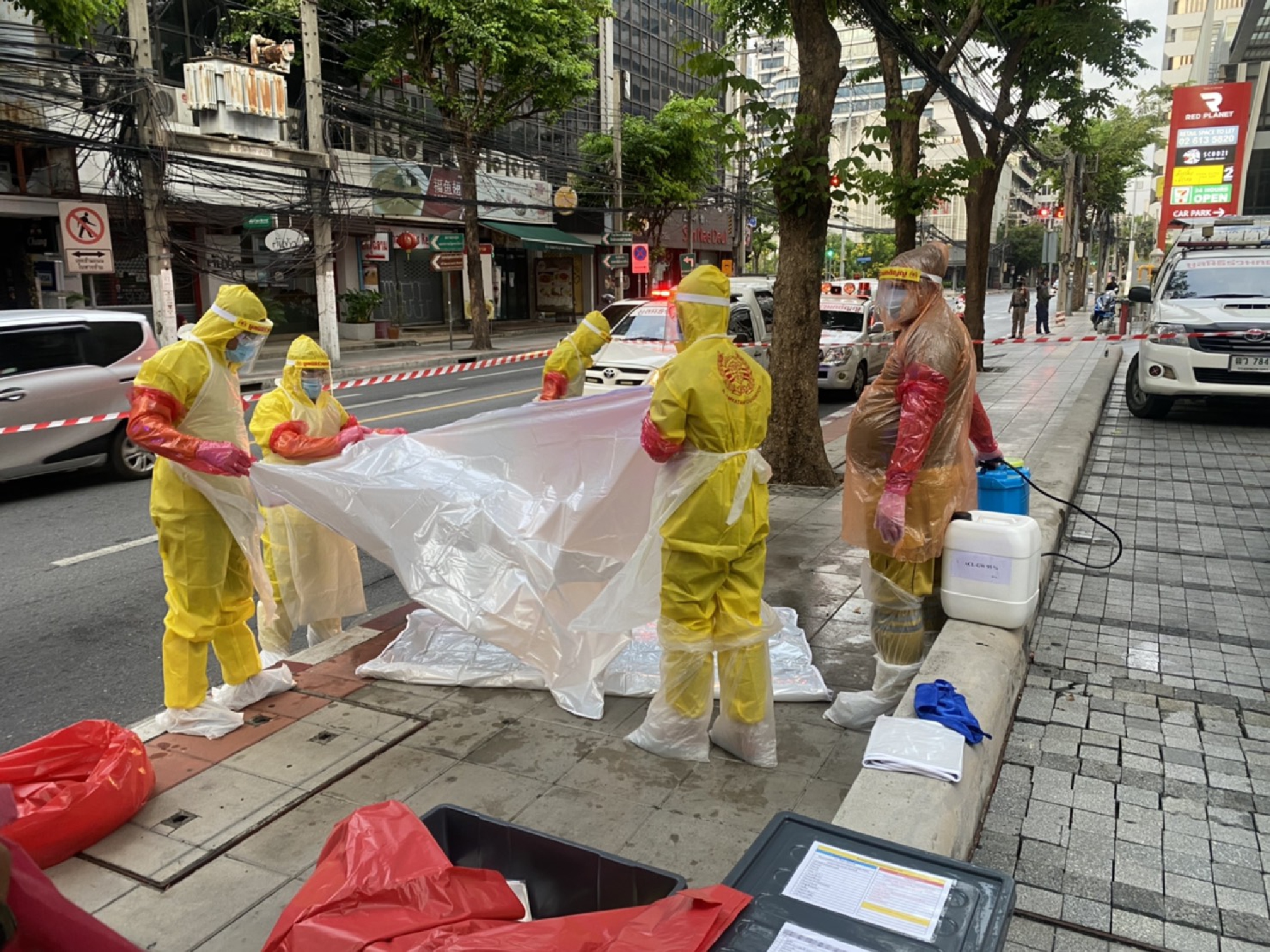 Bangkok officials puzzled over body of man who died of unknown cause