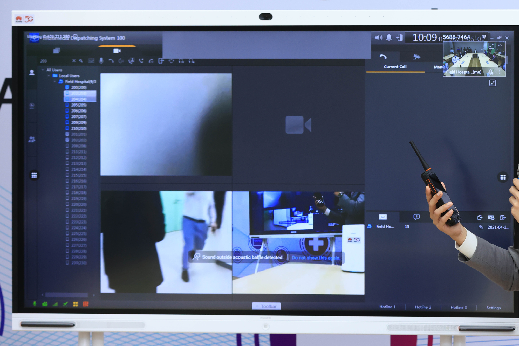 Demonstration of the communication system managed from the IdeaHub control centre 