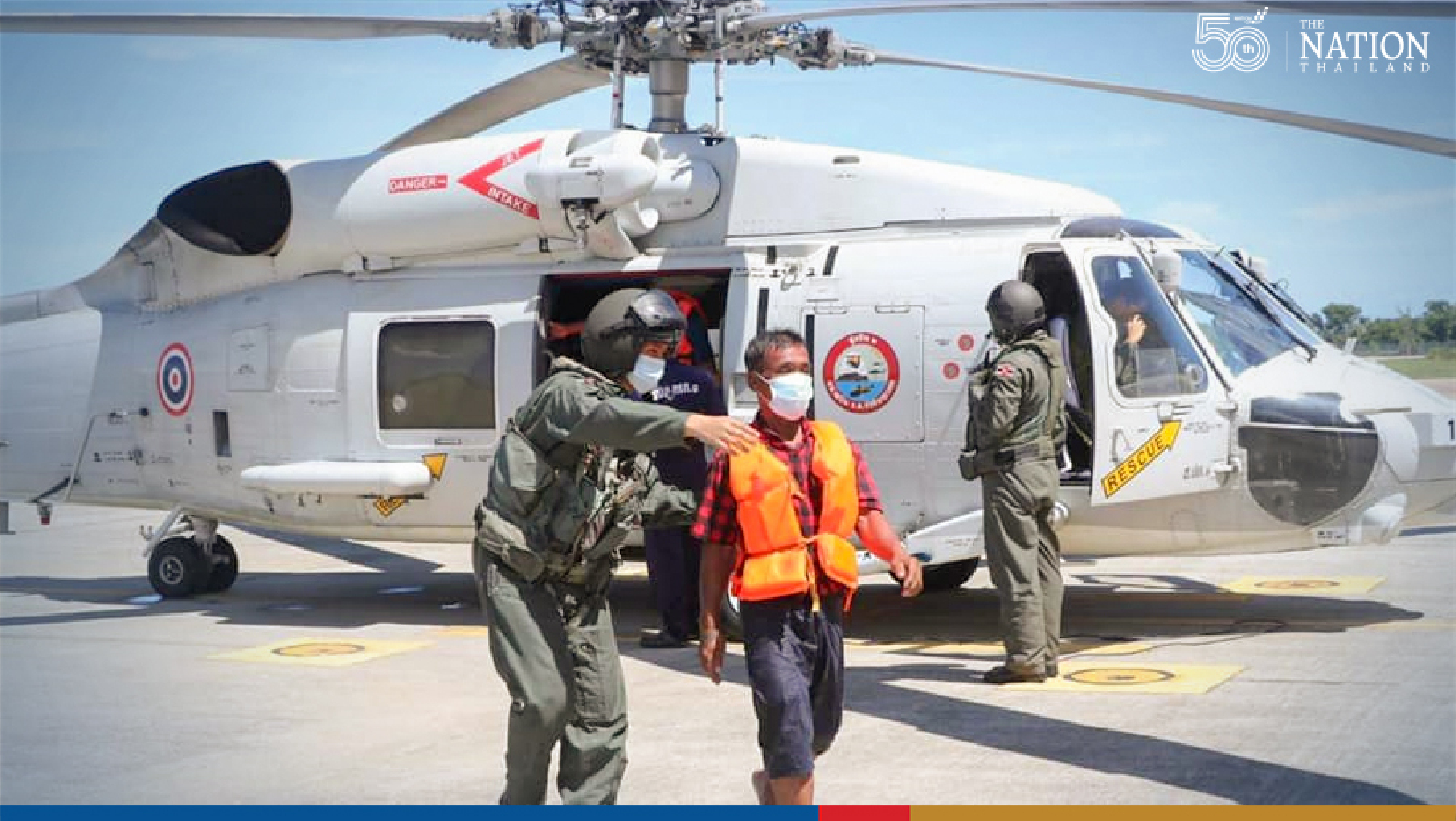 Navy chopper plucks 8 men from sea after fishing boat sinks