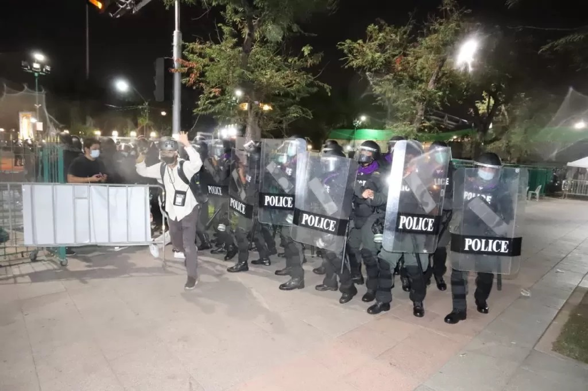 Dramatic shots of pro-democracy protests win Thai press freedom contest