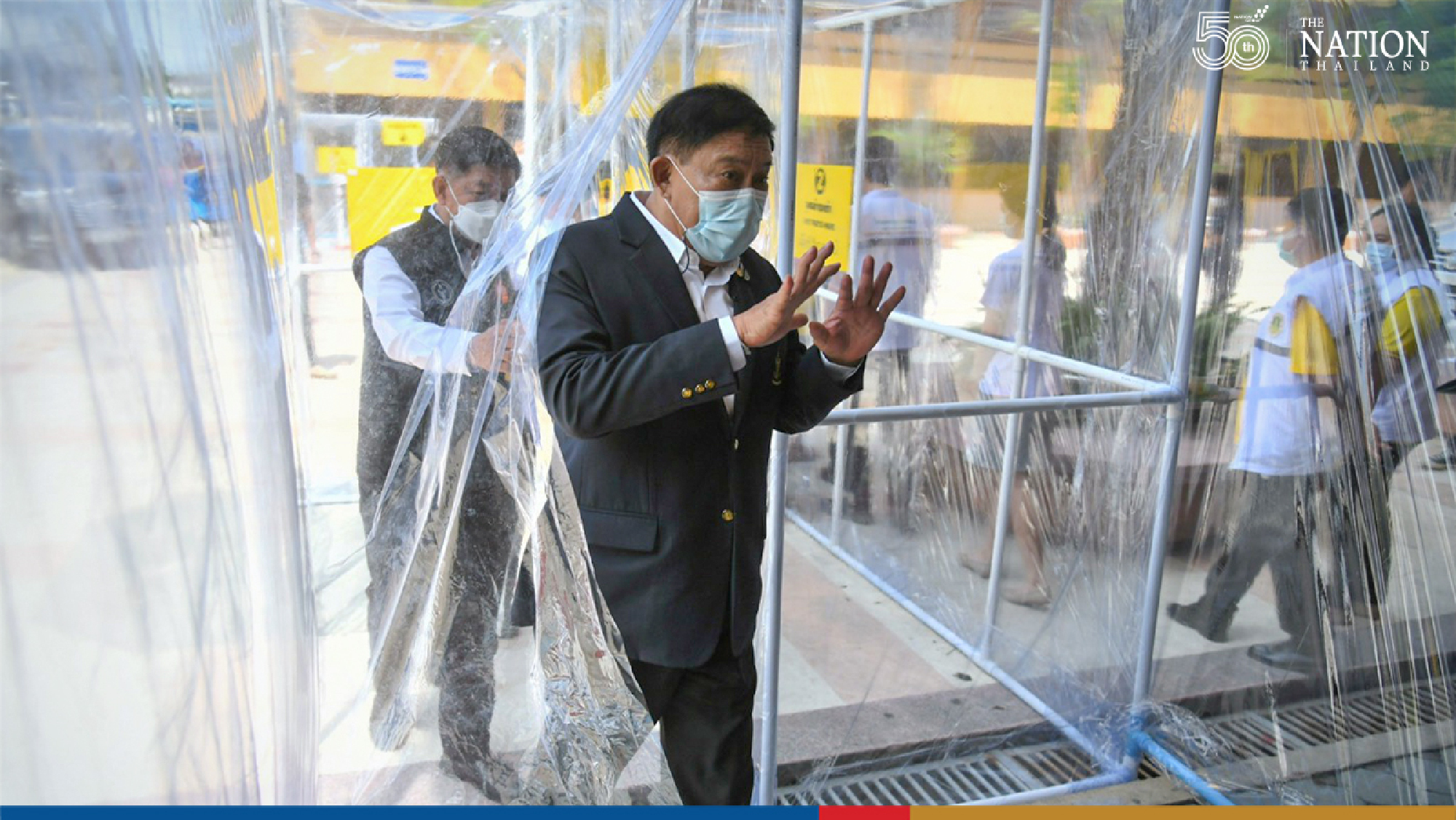 Bangkok opens 6th field hospital as virus spreads to 16 districts
