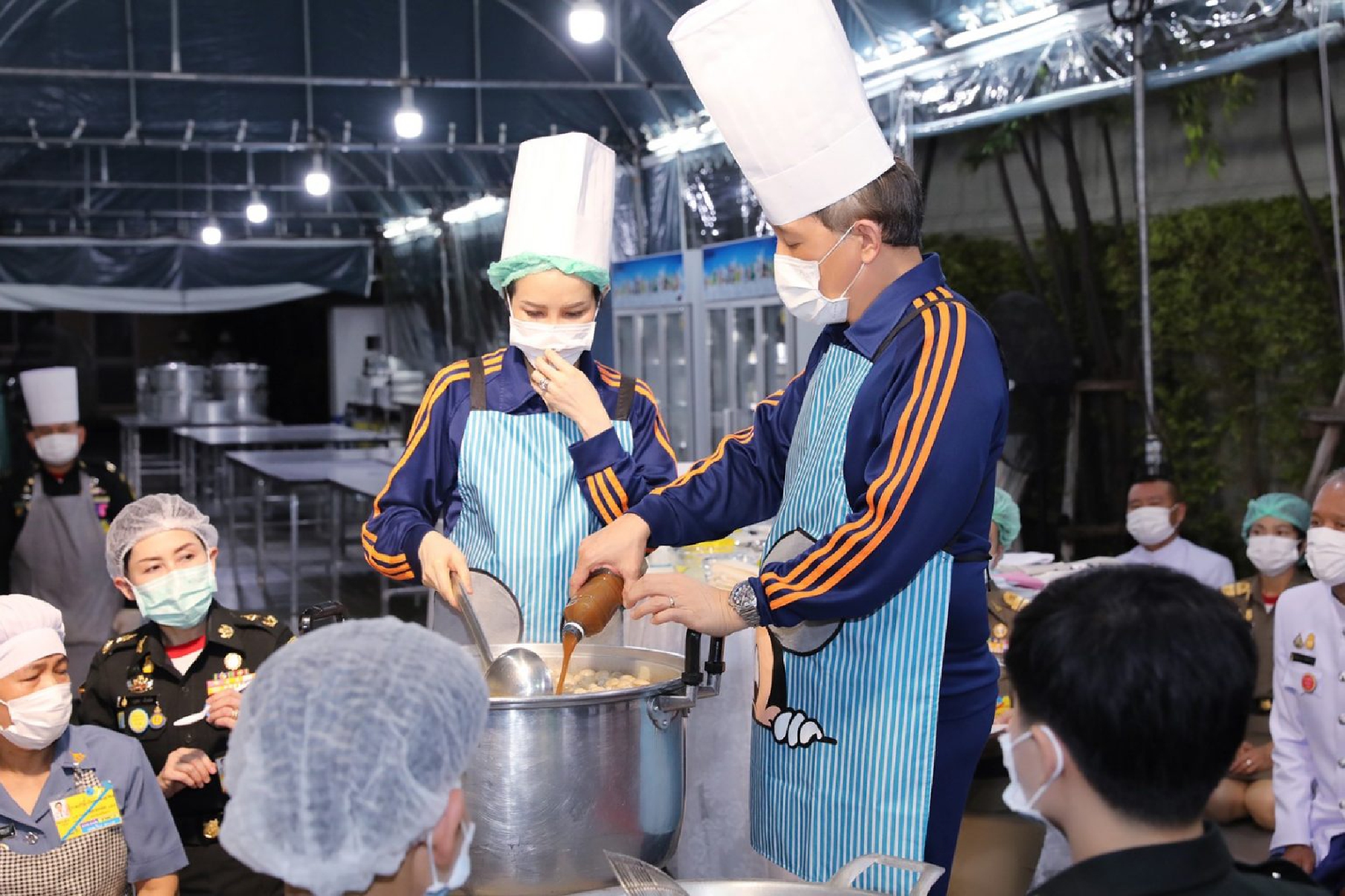 King cooks nutritious, hot meals for medics