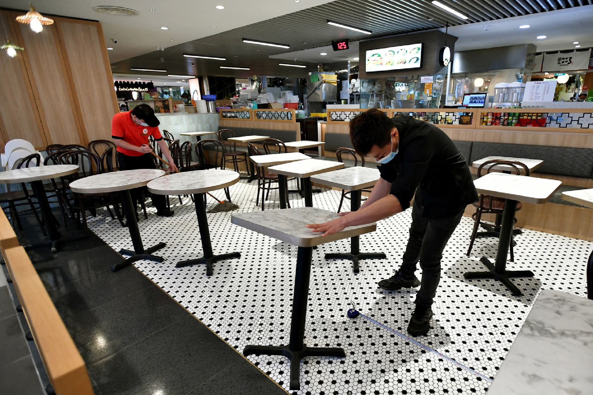 Singapore F&B outlets gear up for mandatory regular Covid-19 tests for staff