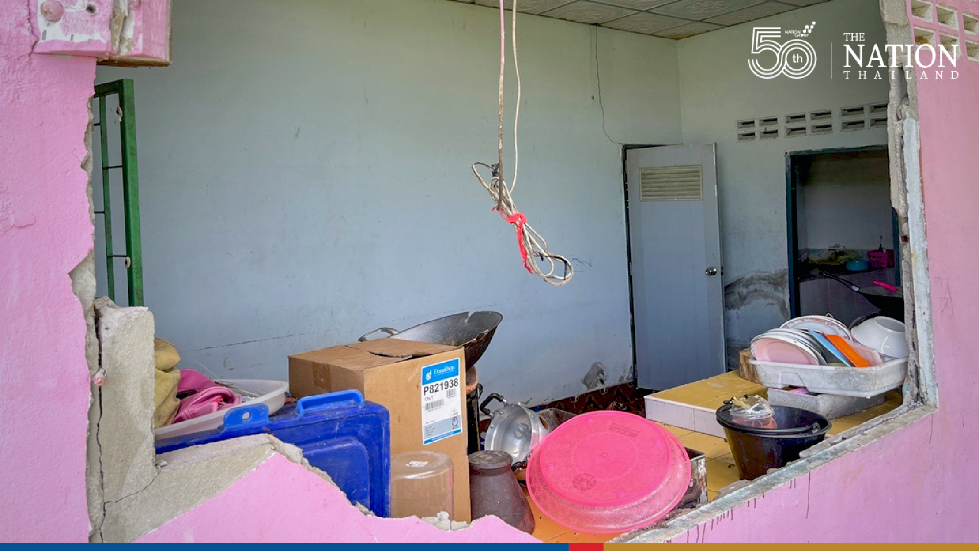 Wild elephant bulldozes his way into house in Hua Hin