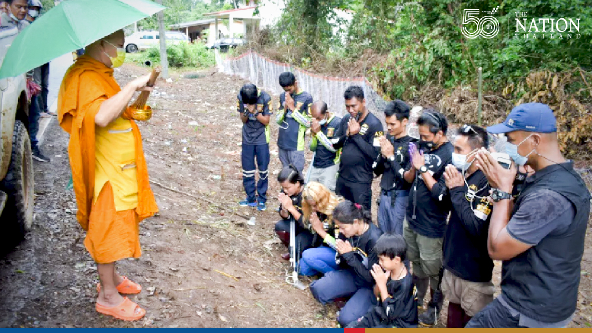 Snake hunters snare two of 20 cobras terrorising Trang village