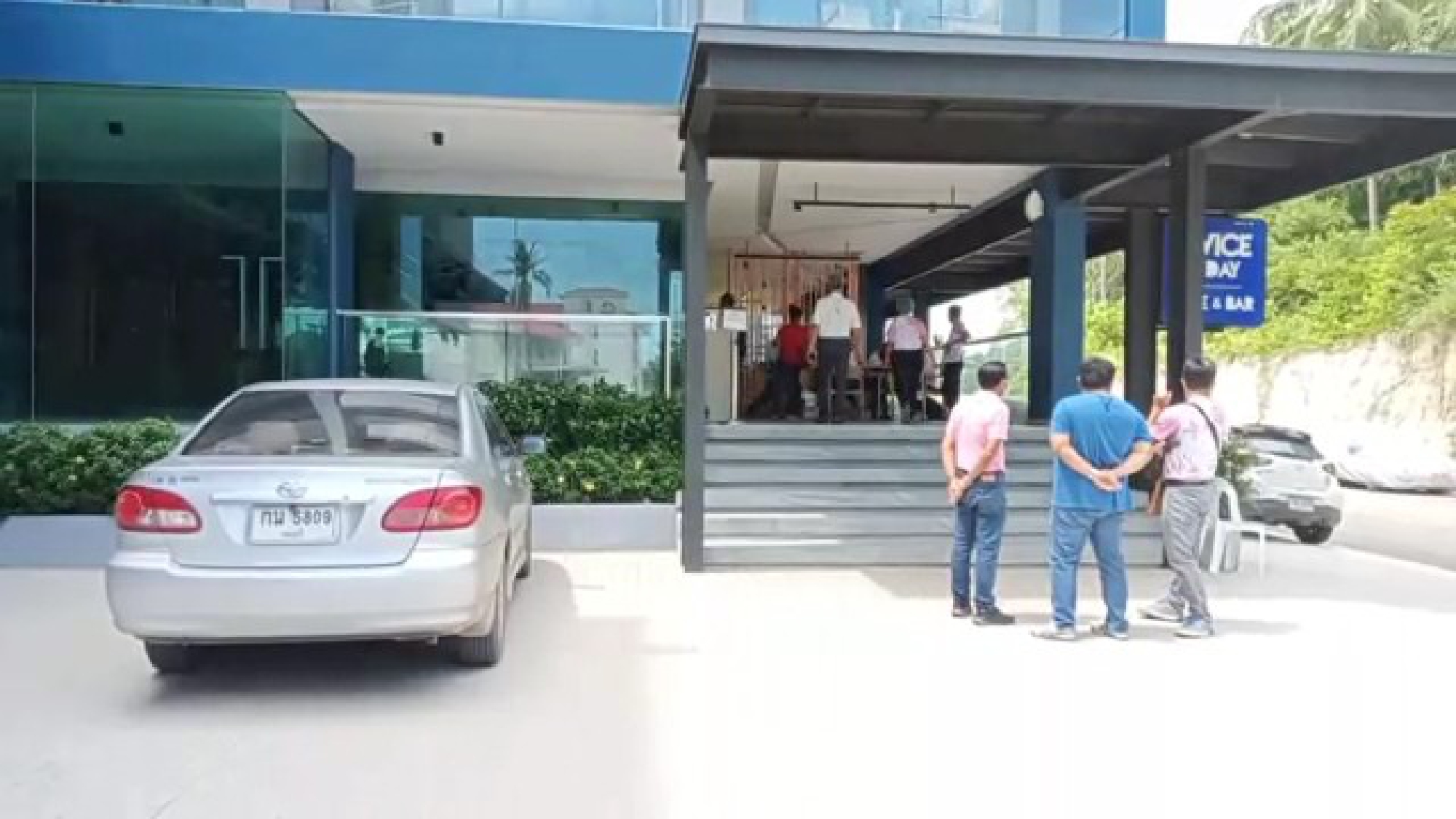 Man, 45, arrested for breaking his family out of Krabi quarantine hotel
