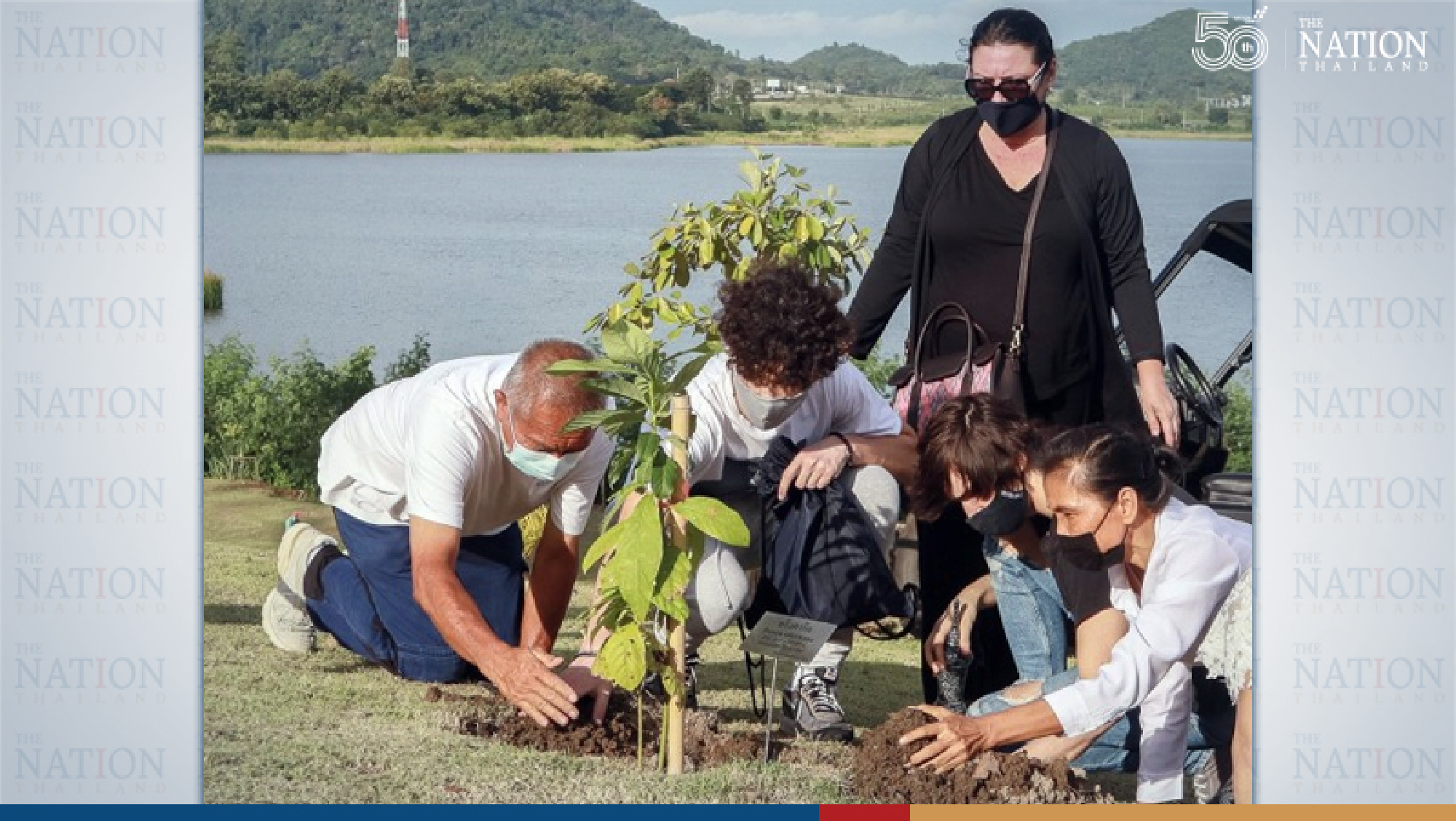 Ukraine ambassador ashes buried in Chonburi