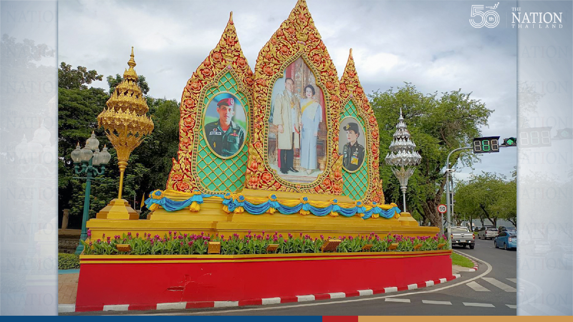 Bangkok decked in lights, flowers for King and Queen Mother’s birthdays