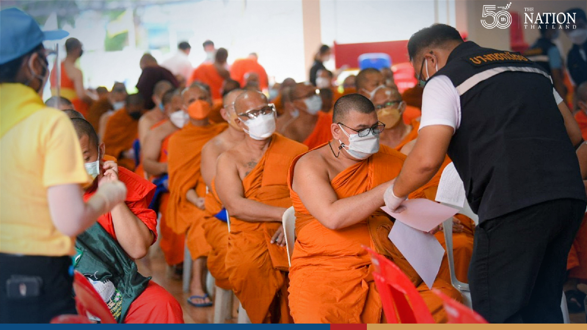 BMA launches drive to inoculate monks in Bangkok