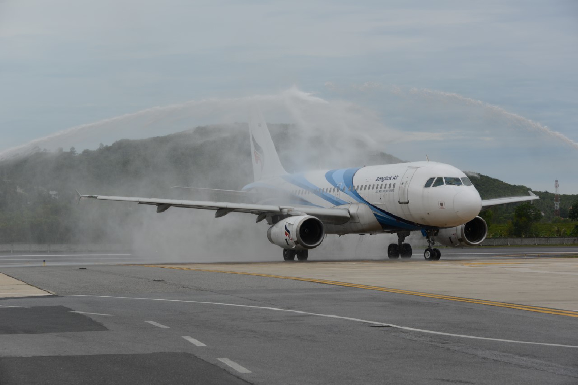 Bangkok Airways together with Ministry of Tourism and Sports organize  a welcome ceremony for an inaugural flight