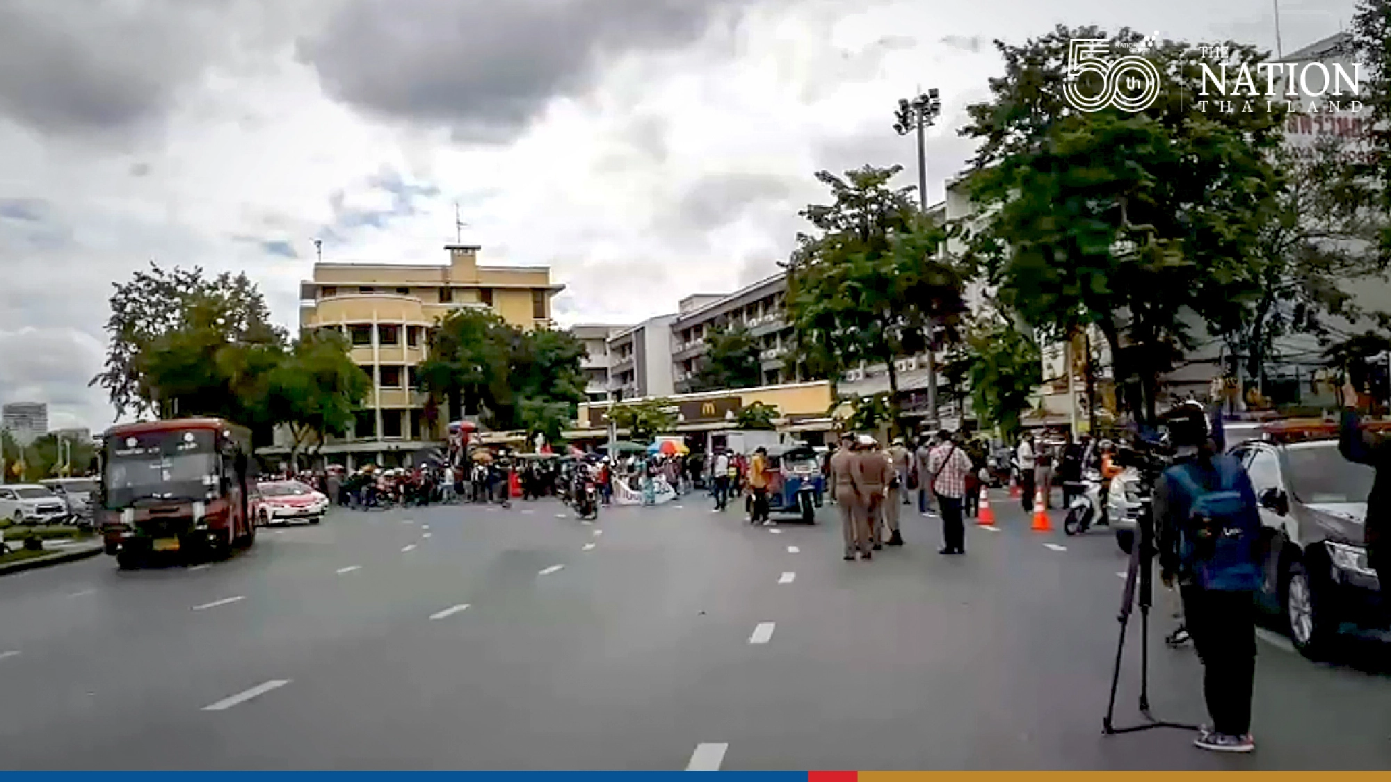 Police fire at pro-democracy protesters marching to Government House