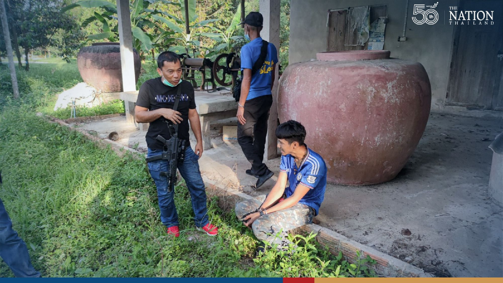 Alleged drug dealer and teen arrested in Nakhon Si Thammarat