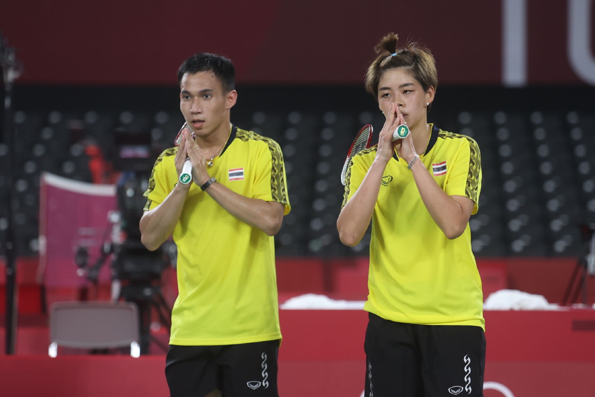 Ratchanok claws into last 16 but Thailands super duo eliminated in Tokyo.