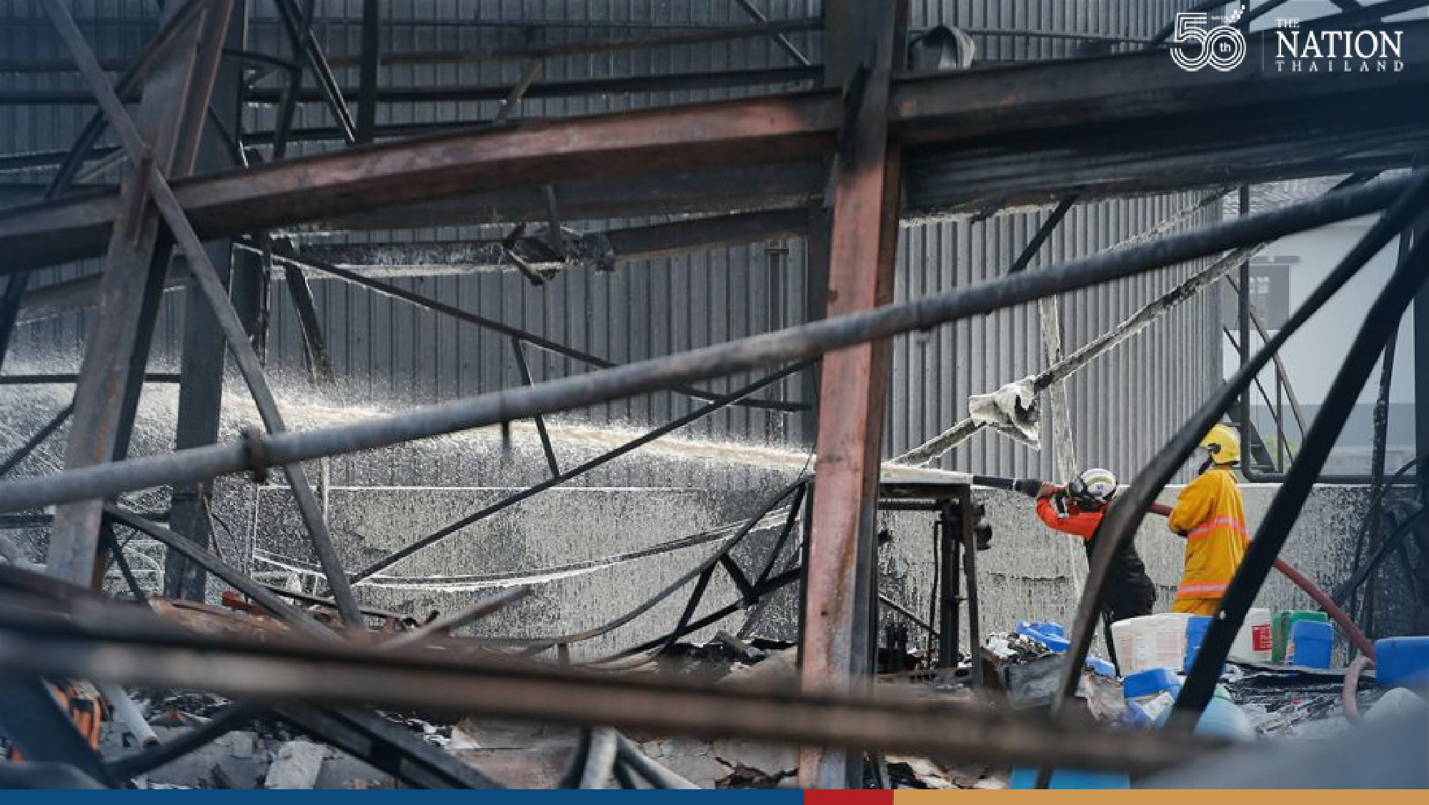 Looking at the Chemical Factory Explosion in All Dimensions