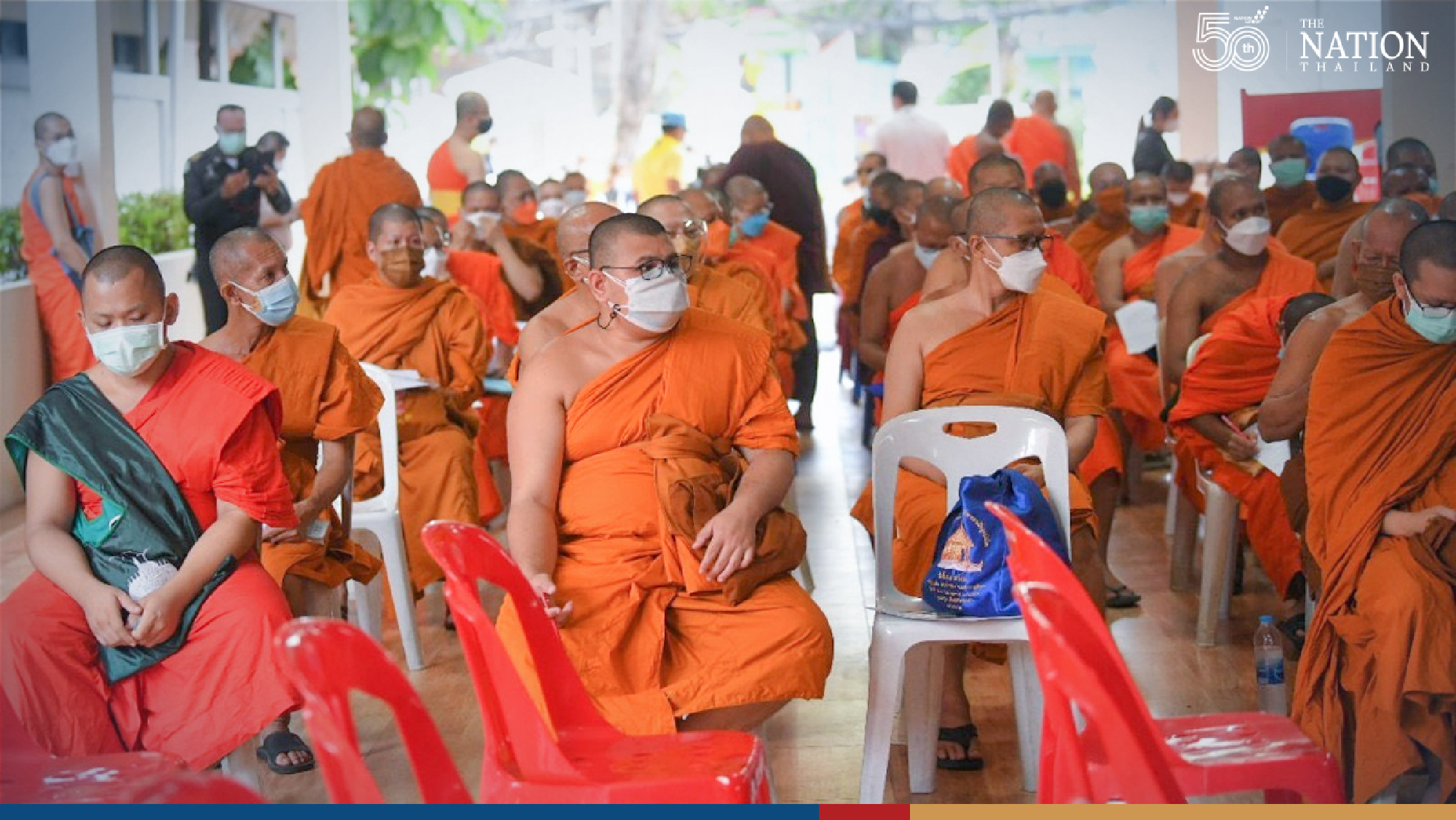 BMA launches drive to inoculate monks in Bangkok