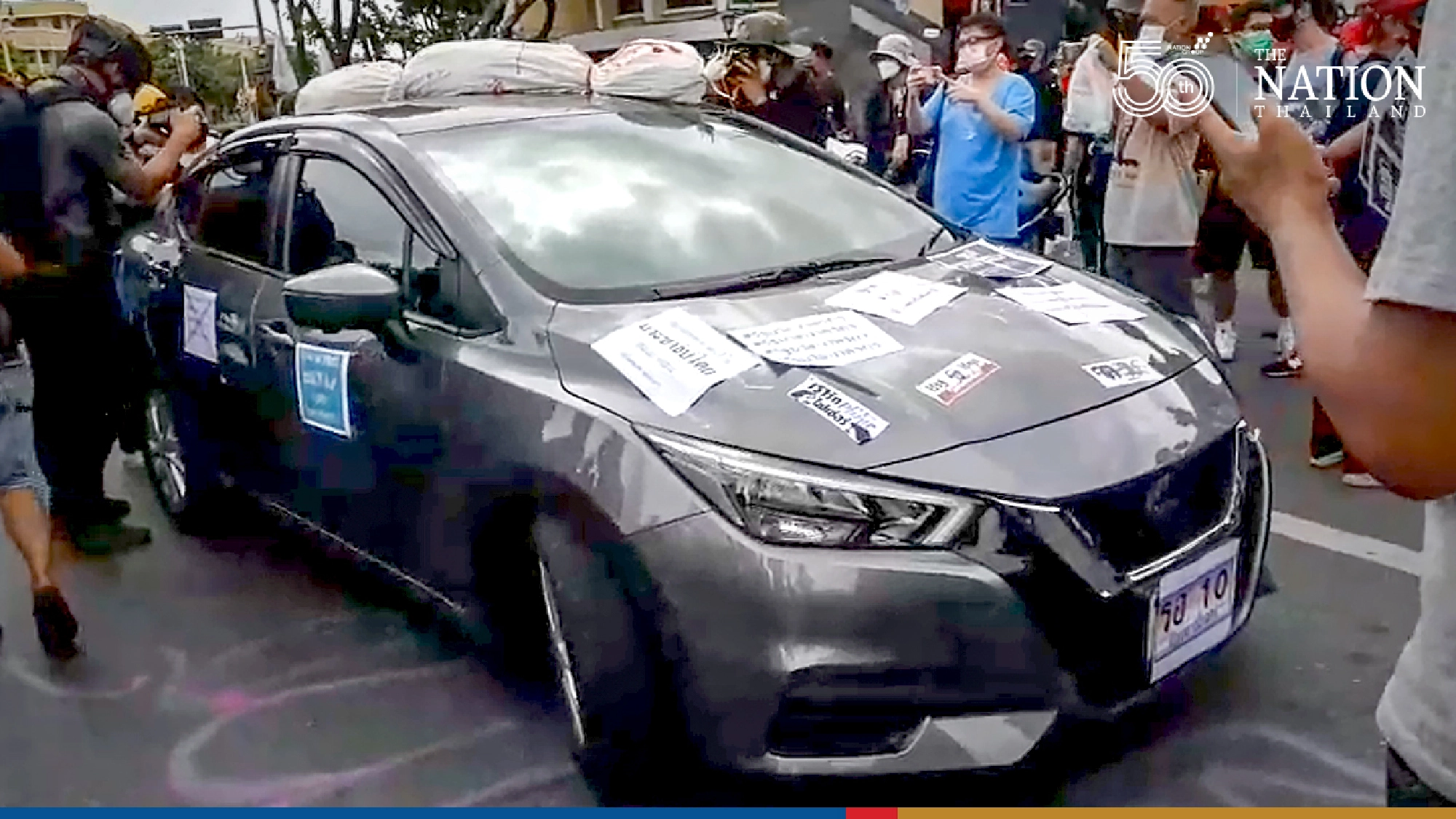 Police fire at pro-democracy protesters marching to Government House