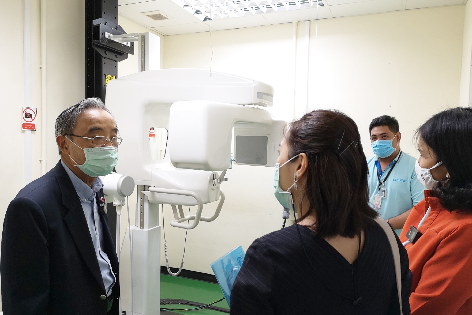 Prof. Dr. Pairash Thajchayapong is the first person to grab the  Ratanarajasuda Information Technology Award (RITA), Thailand’s ultimate accolade for IT personnel