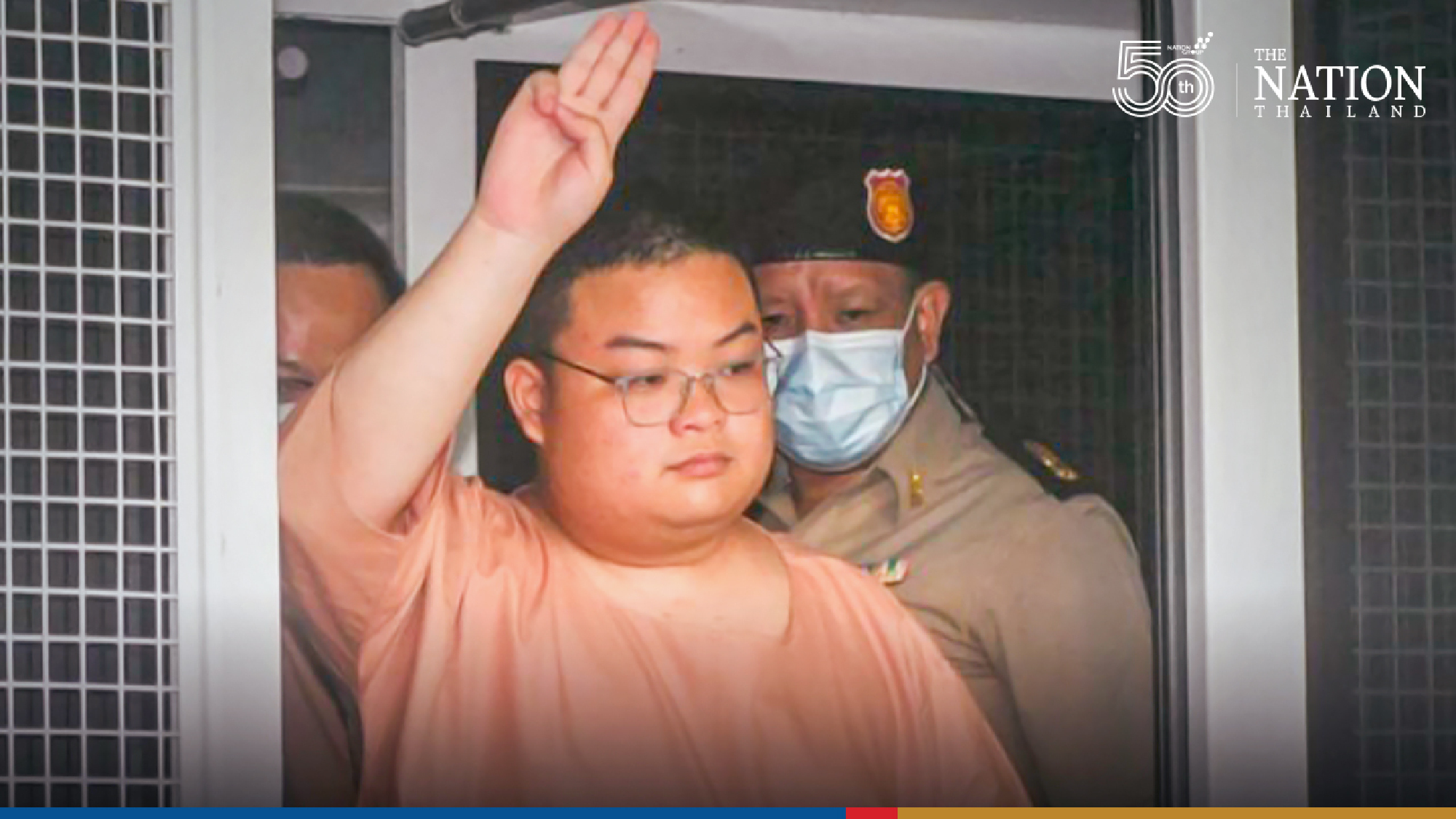 ‘Ratsamoms’ join other activists in pushing for protesters’ bail release