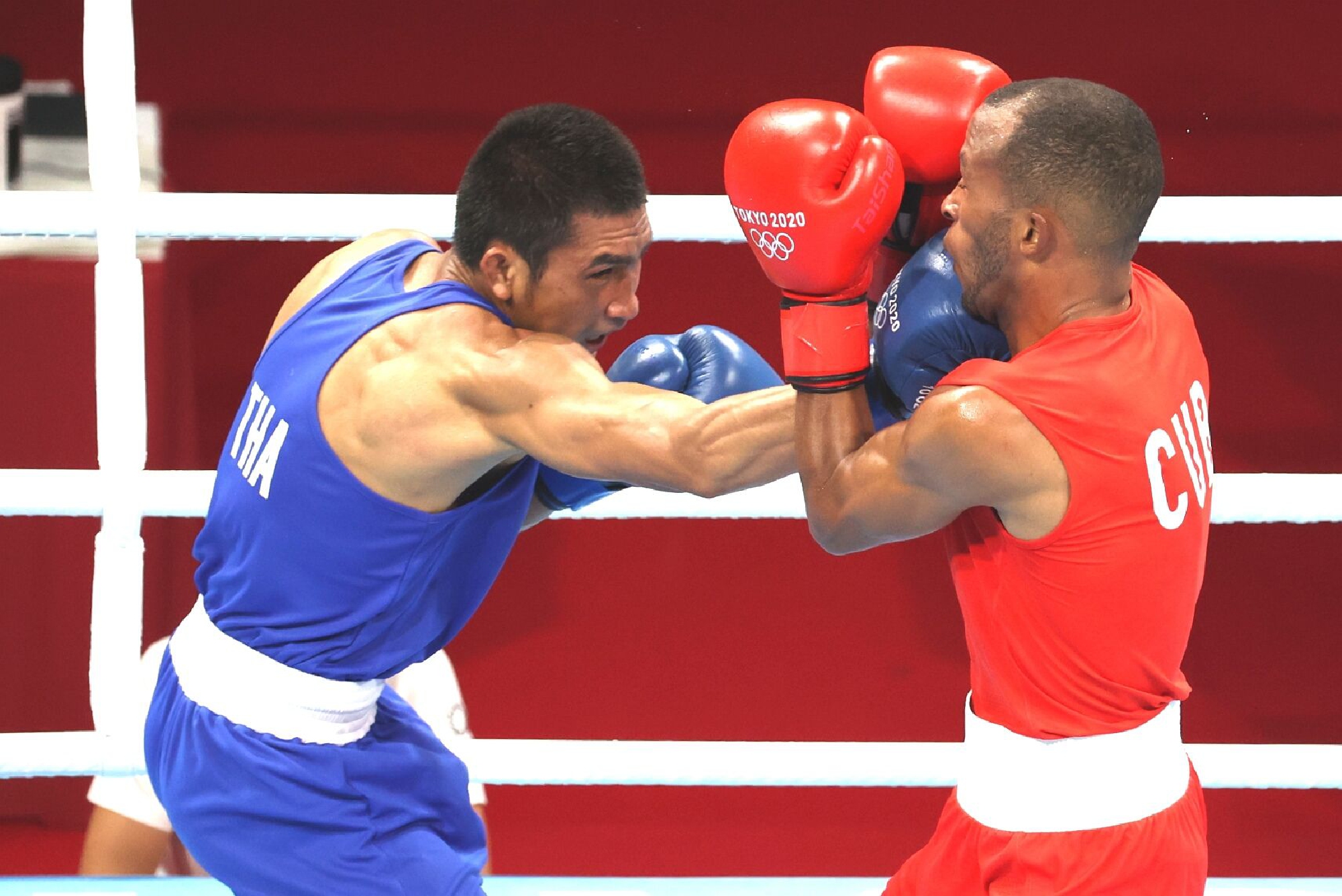 Chatchai-Decha and Juthamas suffer Olympic heartbreak, leaving Thailand with one boxing medal hope