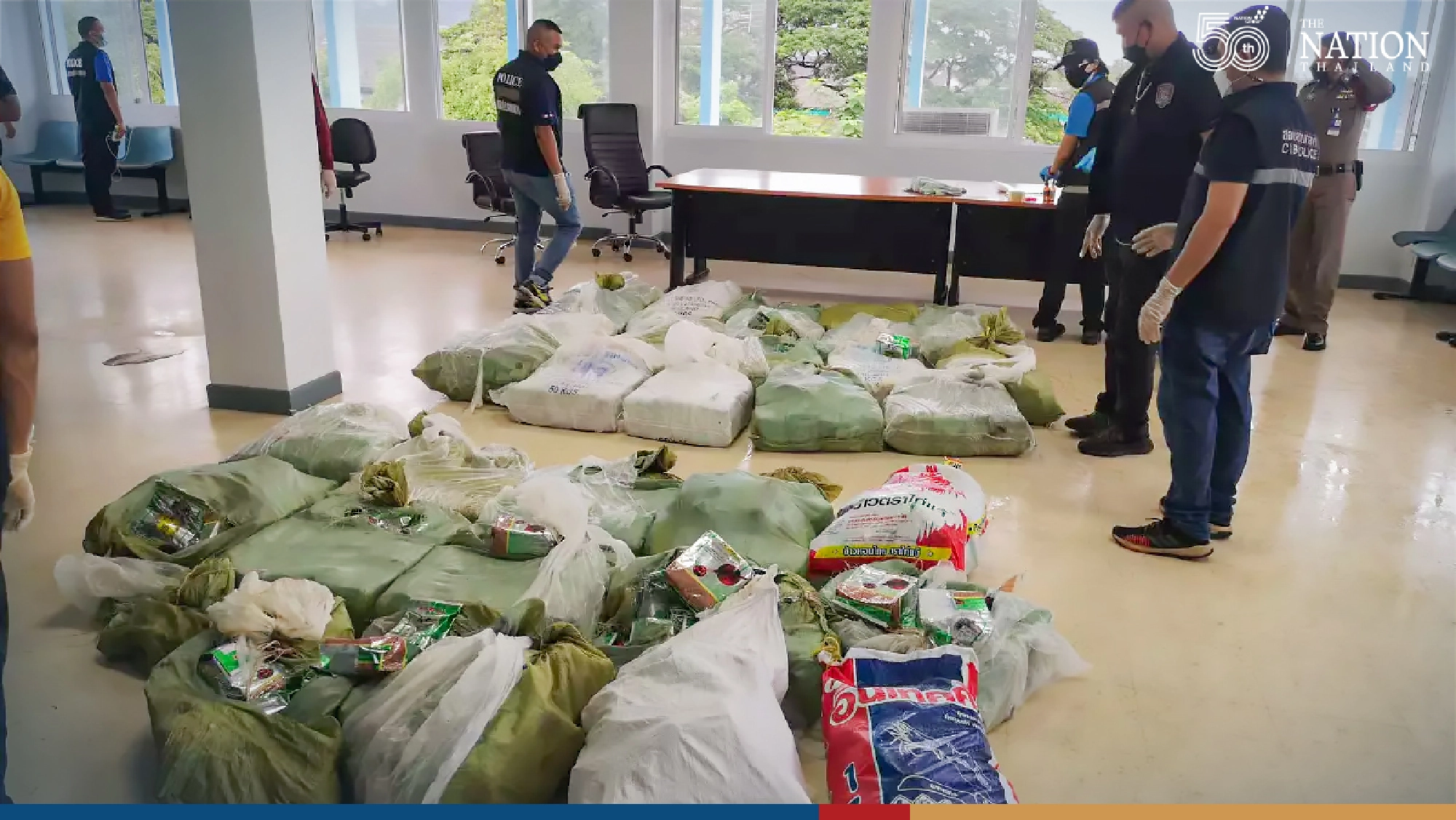 Meth worth over THB600 million seized from sea off Trang
