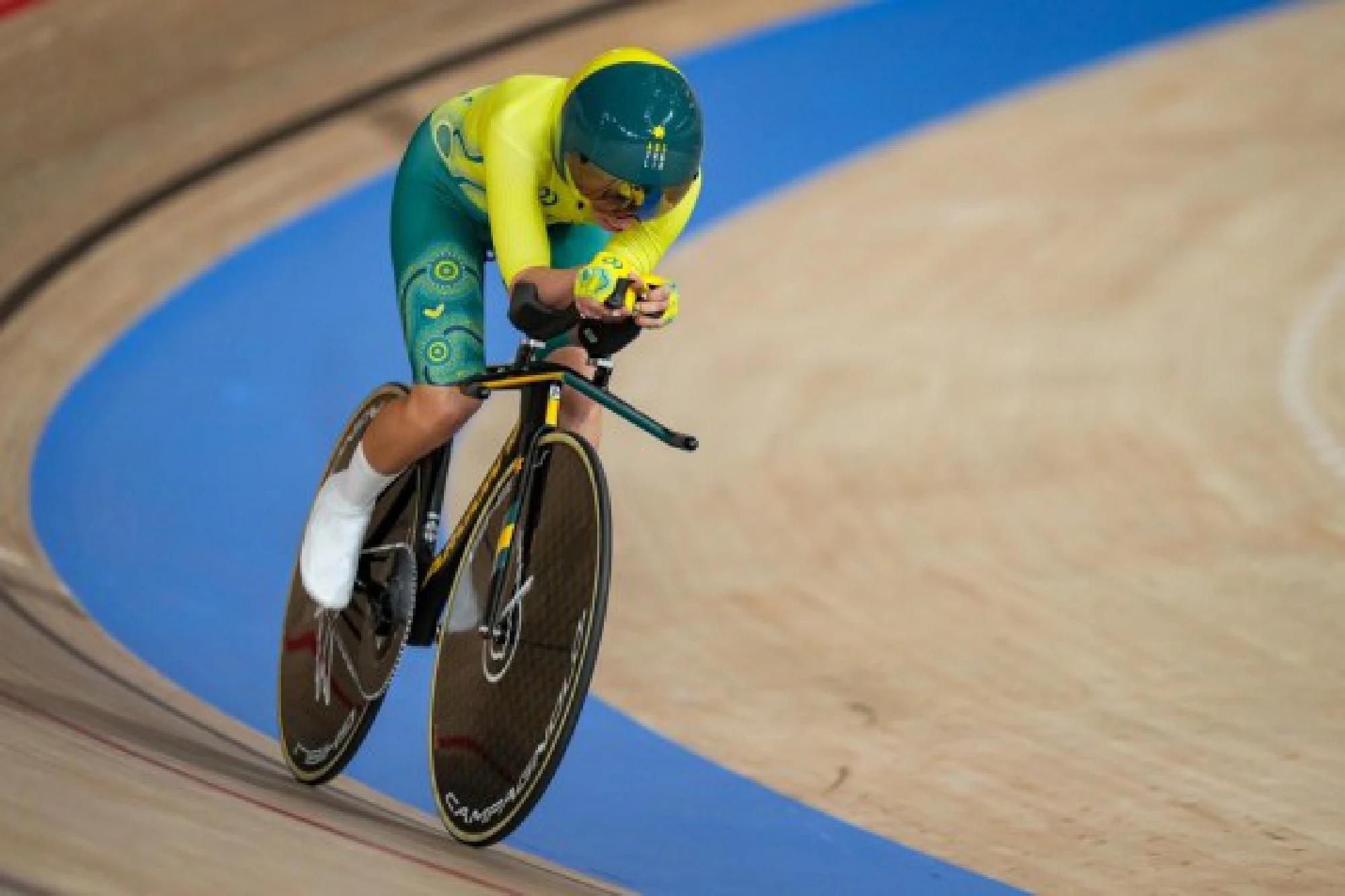 Paige Greco of Australia competes during the women's C1-3 3000m individual pursuit final at the Tokyo 2020 Paralympic Games in Izu, Japan, Aug. 25, 2021.
