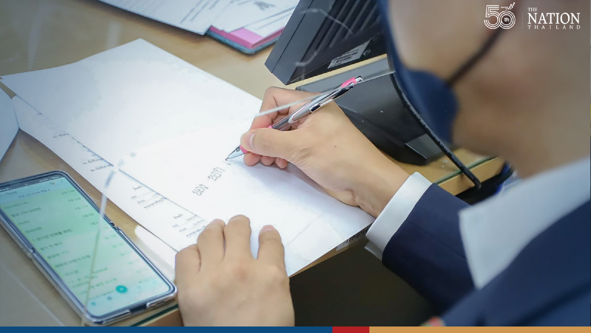 Panipaks South Korean coach applies for Thai citizenship