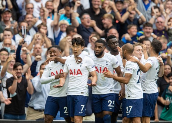 Tottenham Hotspur's Son Heung-Min (2nd L) celebrates with teammates after scoring during the English Premier League match between Tottenham Hotspur and Manchester City at Tottenham Hotspur Stadium in London, Britain on Aug. 15, 2021.