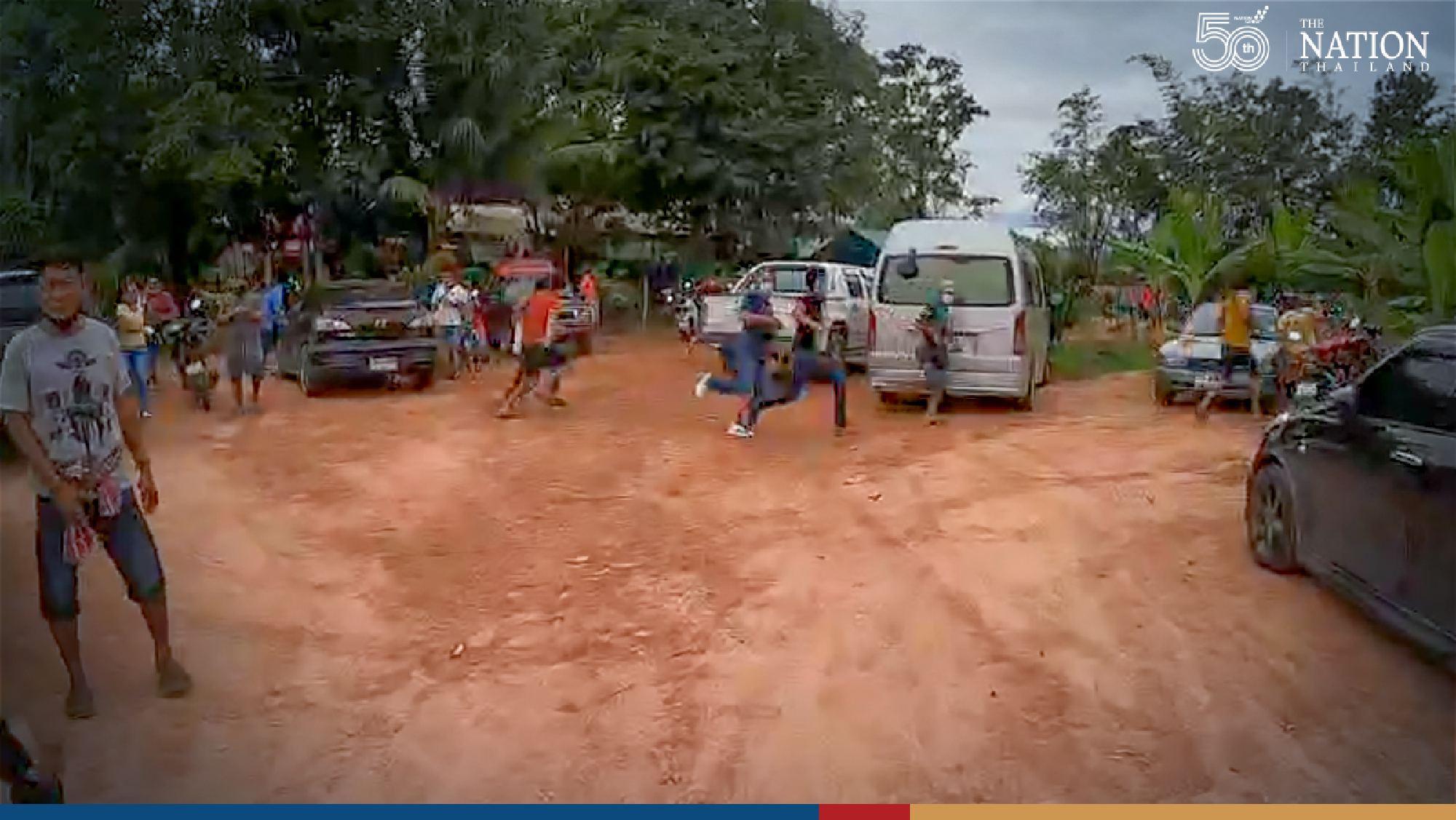 10 gamblers arrested in raid on Phatthalung cockfighting stadium