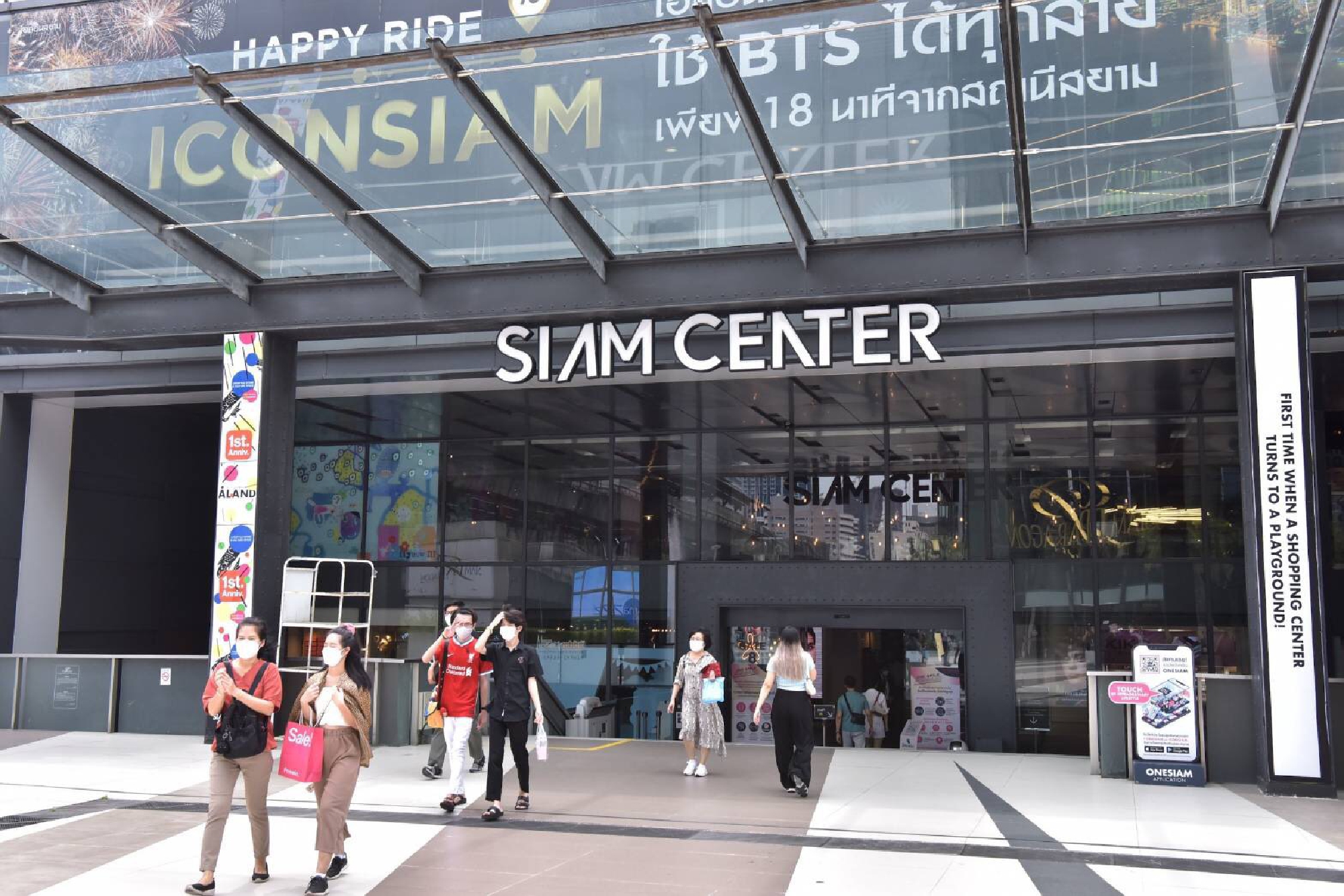 Siam Paragon, Siam Center, Siam Discovery and ICONSIAM are ready to reopen