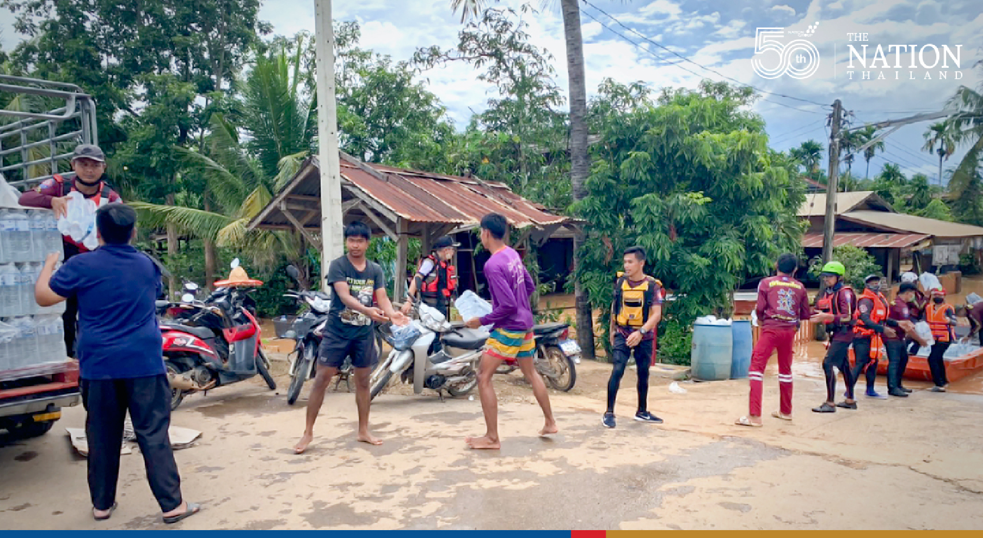 Help finally gets to stranded Phetchabun residents