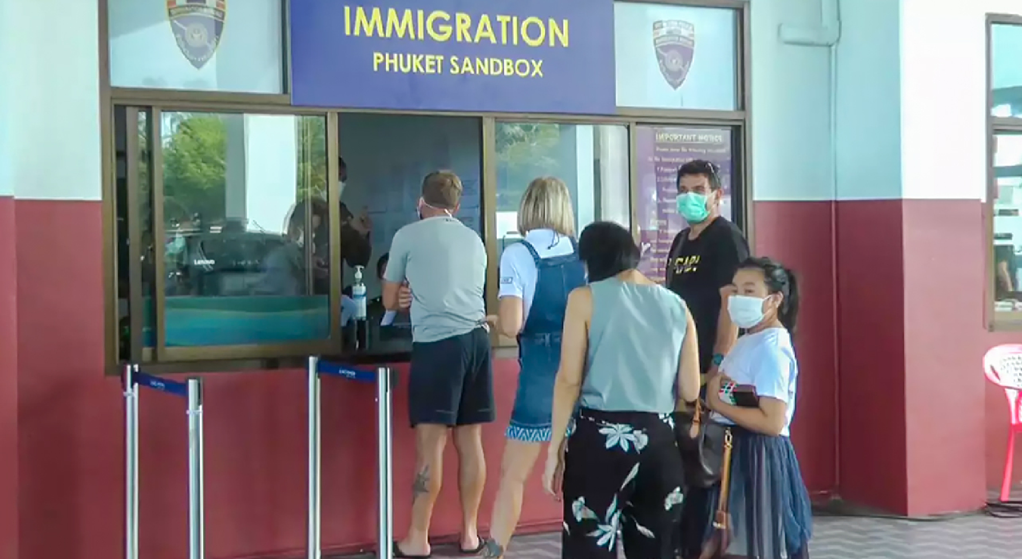 Phuket’s Covid situation will be resolved in 2 weeks, vows governor