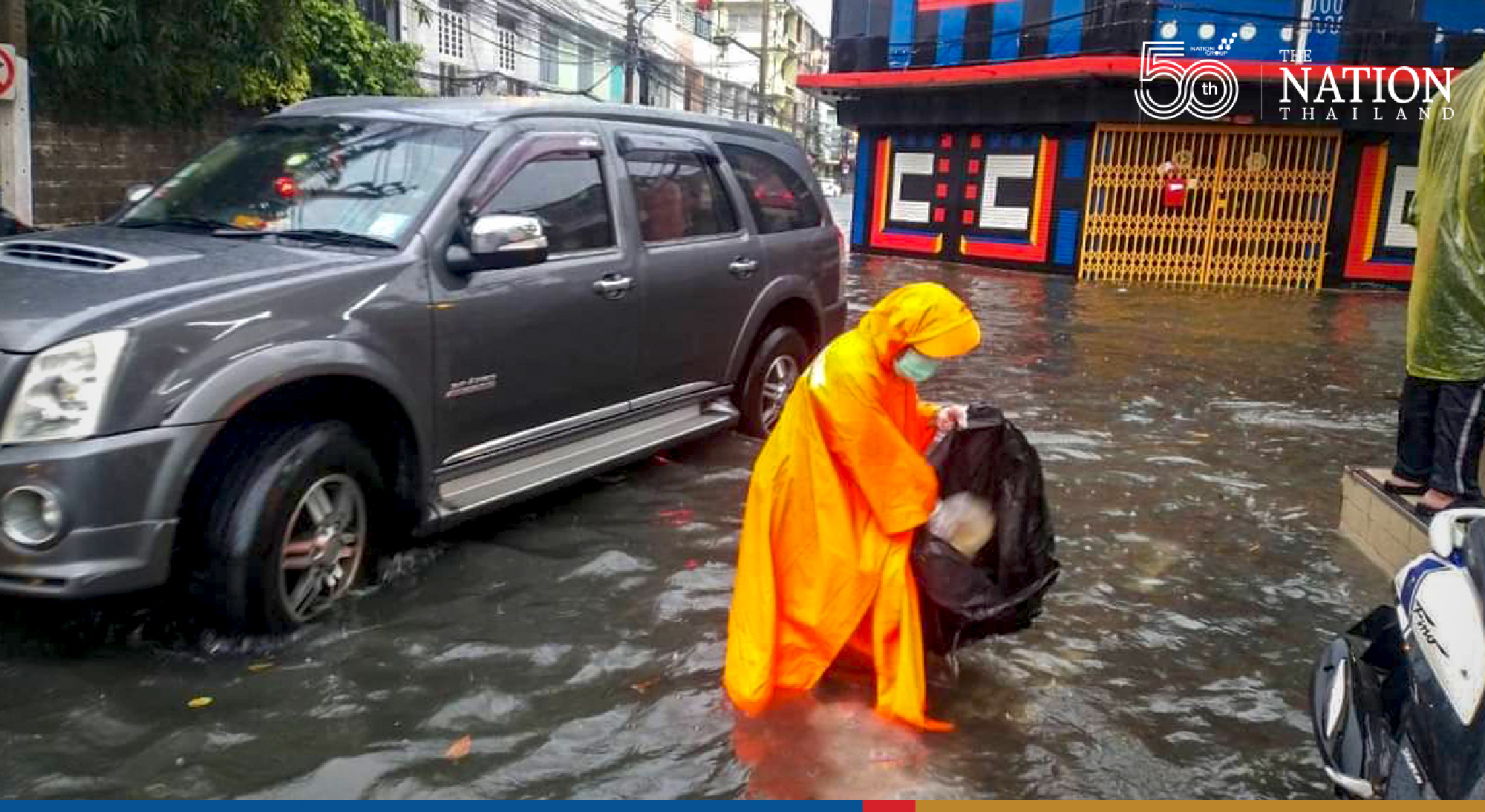Sathorn battles flooding as heavy rains lash Bangkok