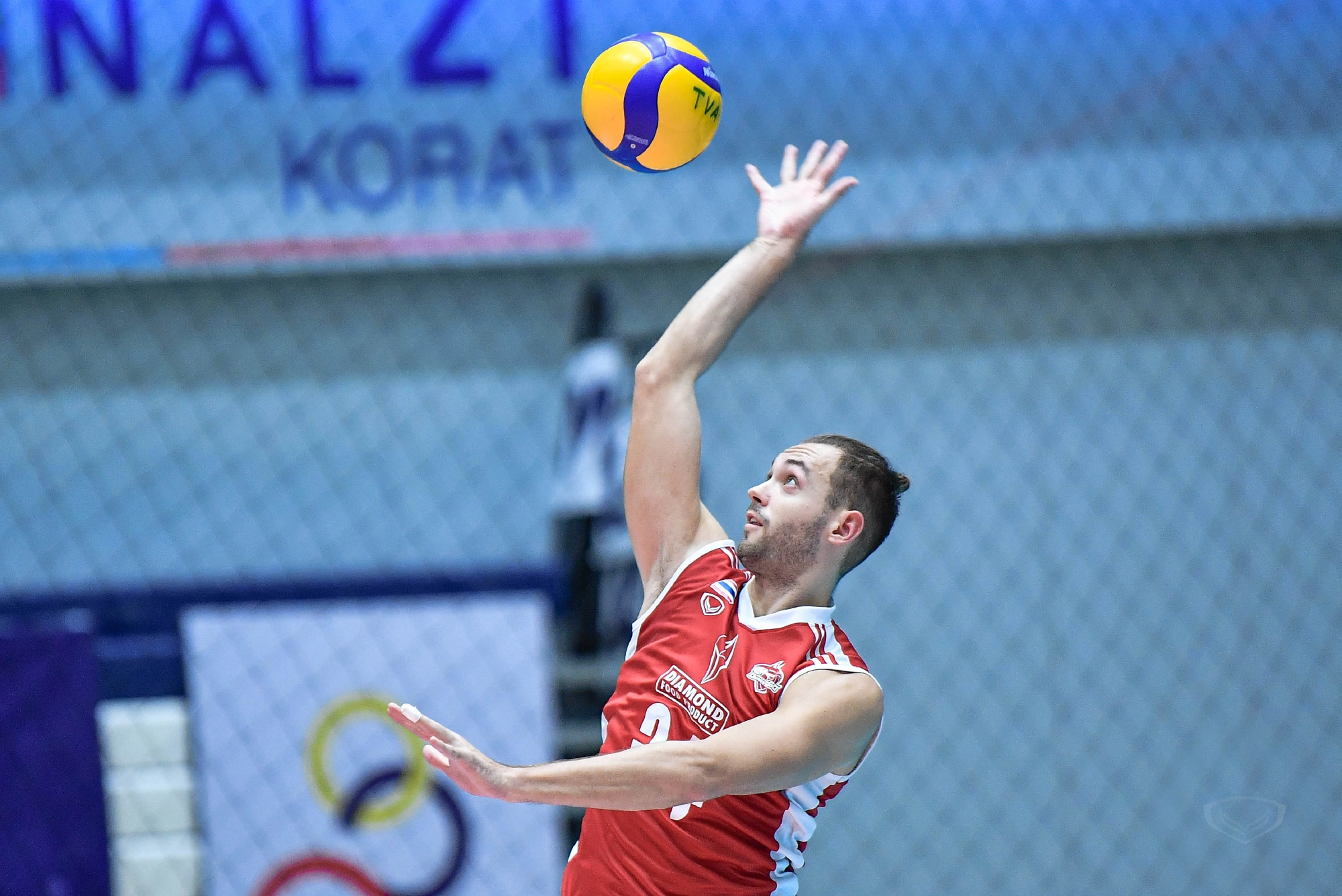 Against Diamond Food on Thursday, Kazma Sport Club had three double-digit performances from Elvis Contreras, Ali Abdullah, and Abdulrahman Almutawa who respectively tallied 24, 19, 14 points, while Kantapat Koonmee scored 24 points on Diamond Food's losing effort.  "In some moments, we faced problems on service reception. The Diamond Food players are very agile and quick. We have to face South Gas Club of Iraq again and that would be a hard match as we lost them last time in the preliminary round," Kazma Sport Club head coach Fabiano Preturlon commented after the match.