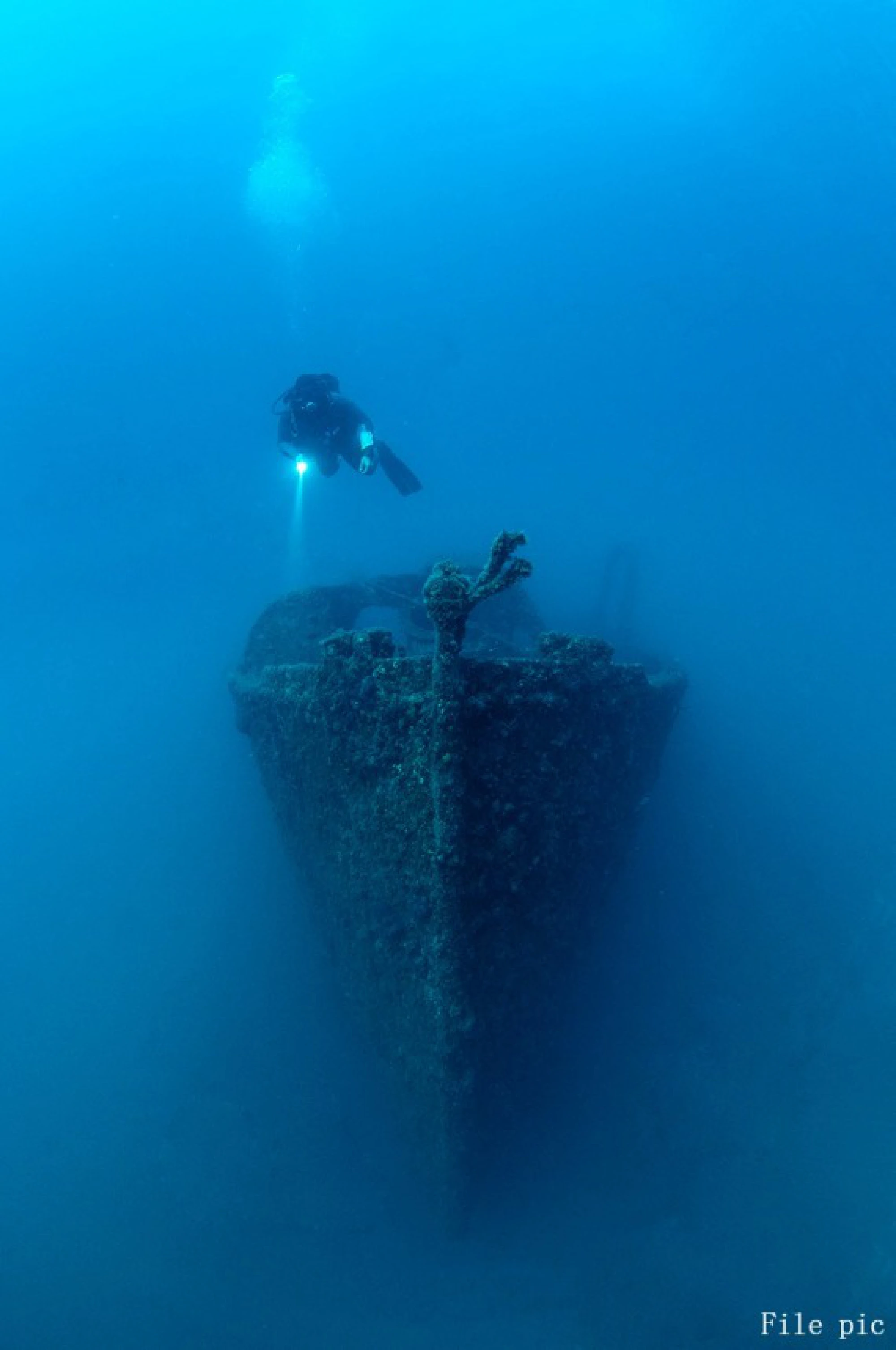 File pic taken in September 2011 shows shipwrecks of World War I at the Gallipoli Historical Underwater Park in Canakkale province, Turkey. (Gallipoli Historical Underwater Park/Handout via Xinhua)