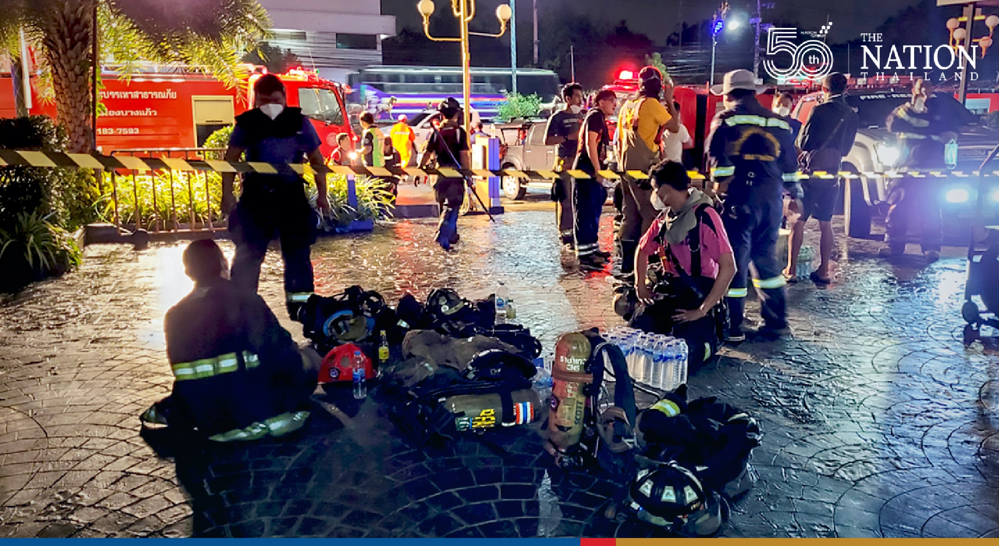 Guests break quarantine to flee fire