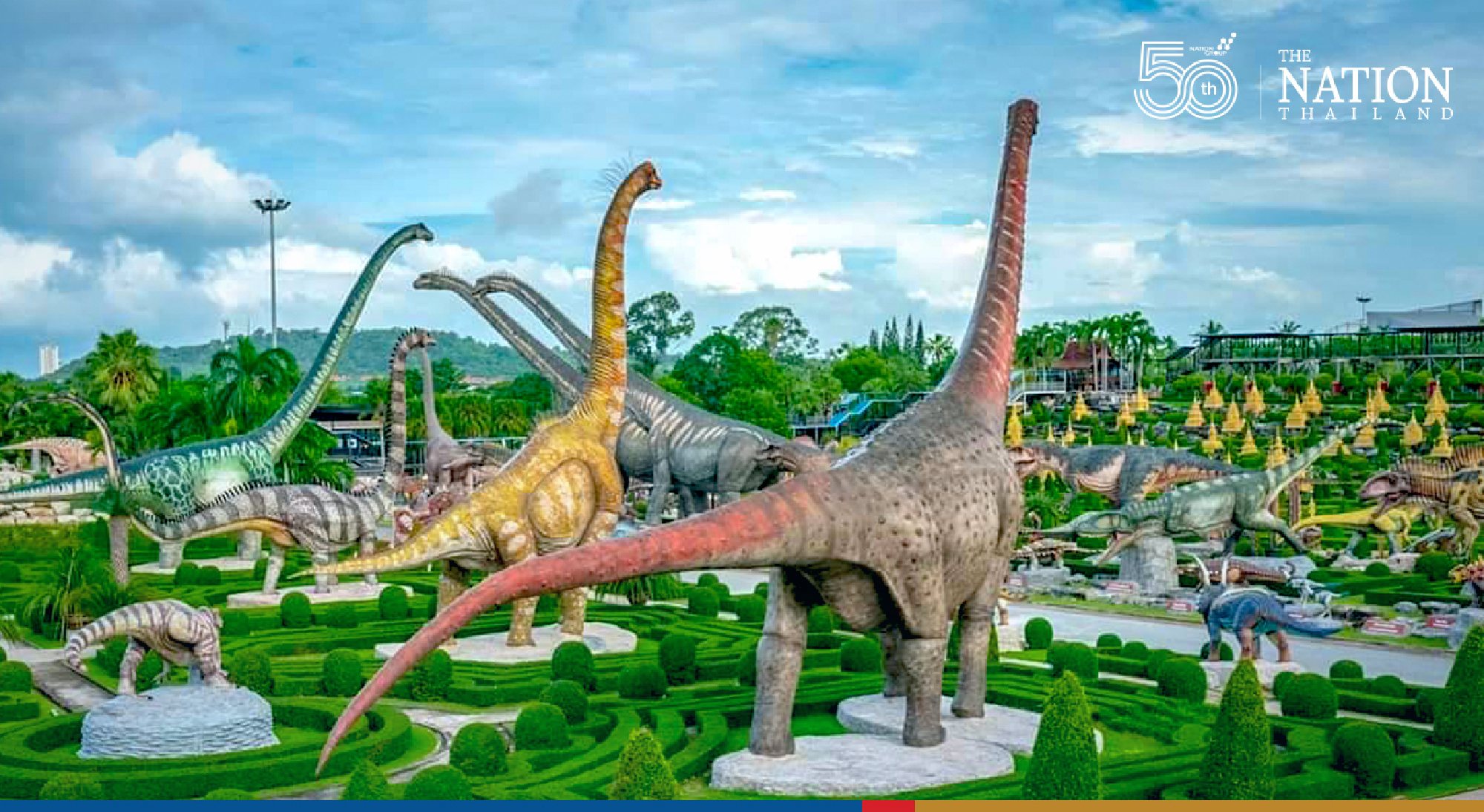 Cuban envoy checks out world’s most beautiful palm at Nongnooch