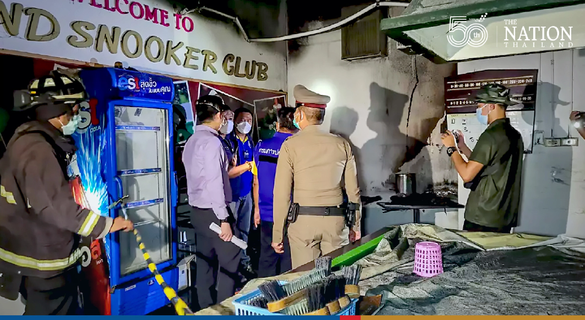 Guests break quarantine to flee fire