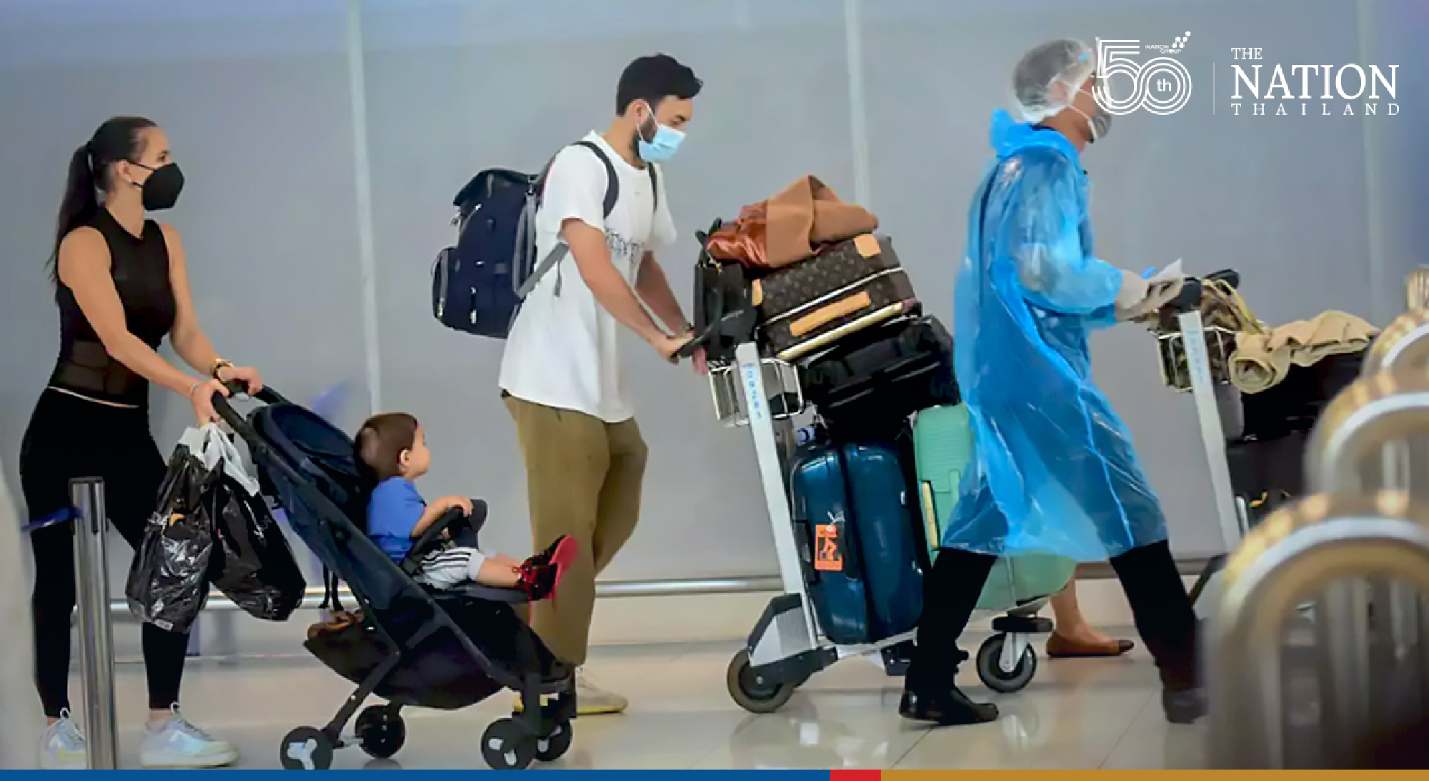 Over 2,400 visitors entered Thailand via Suvarnabhumi on first day of reopening.