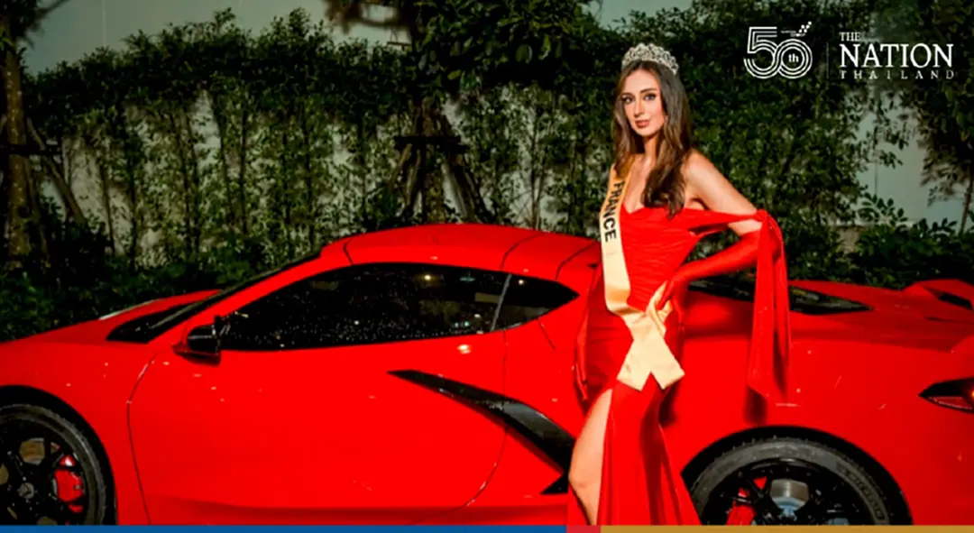 Grand International queens arrive at their first Phuket gala in spectacular style